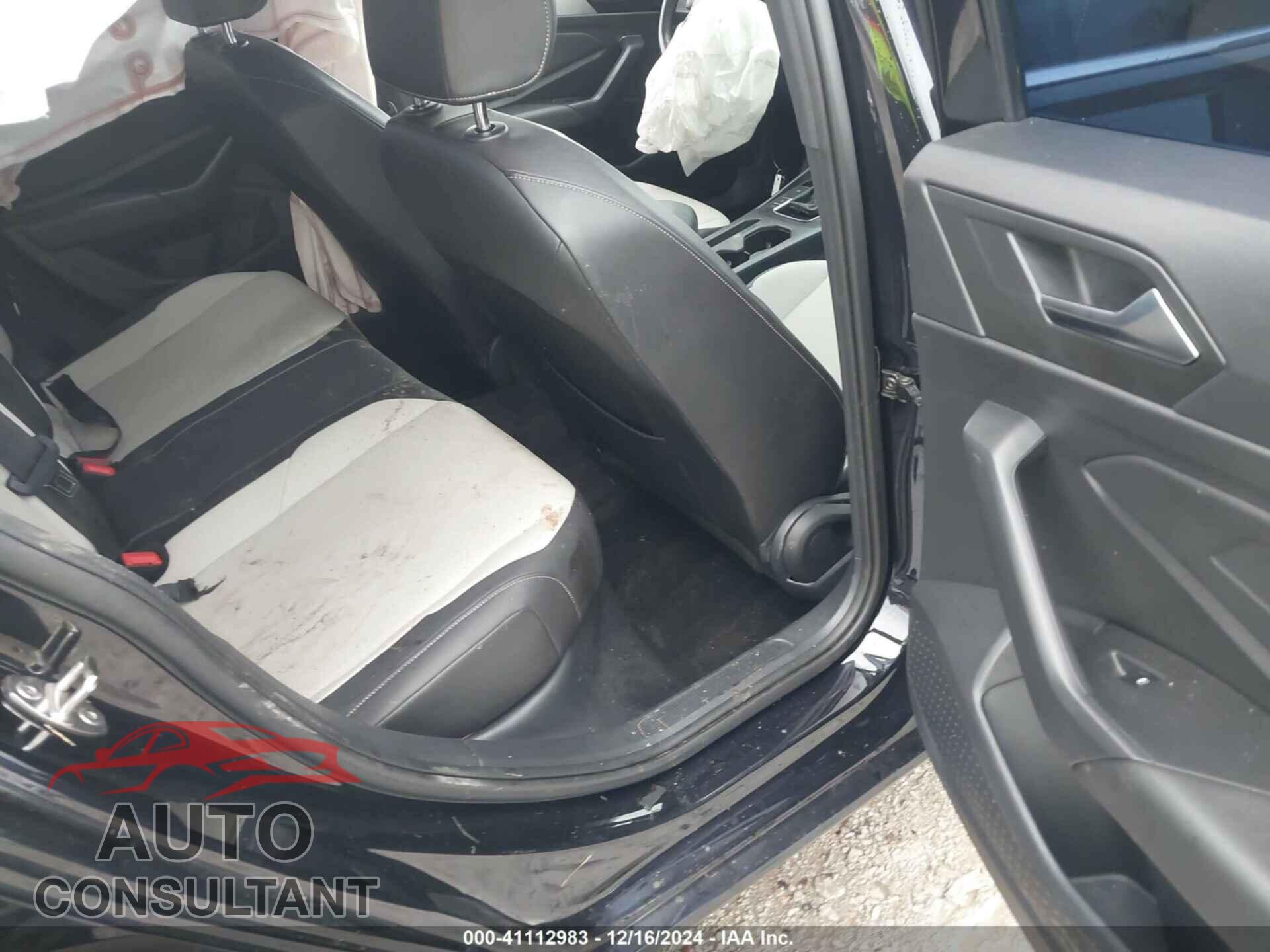 VOLKSWAGEN JETTA 2020 - 3VWCB7BU4LM045215