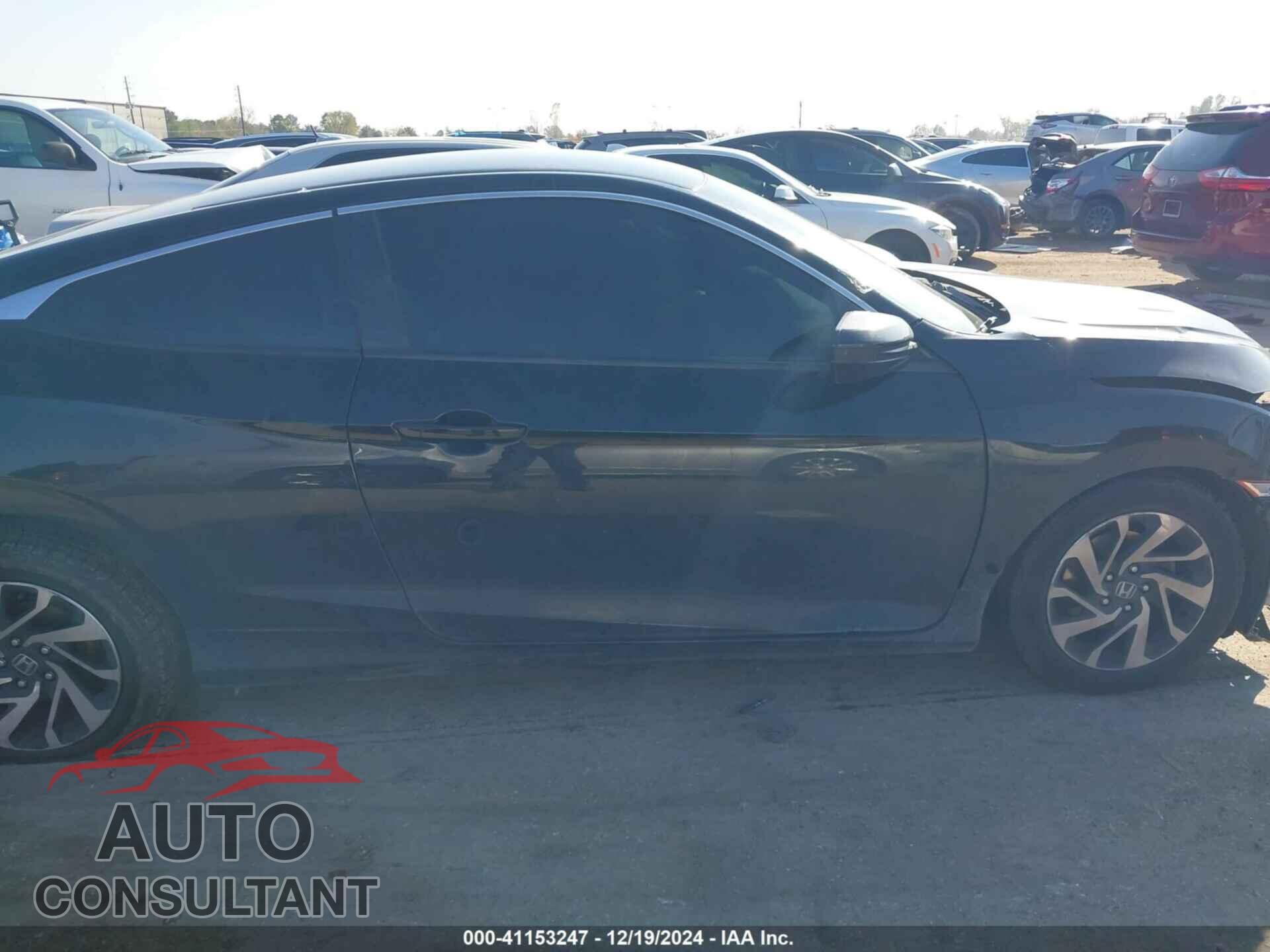 HONDA CIVIC 2016 - 2HGFC4B52GH311552