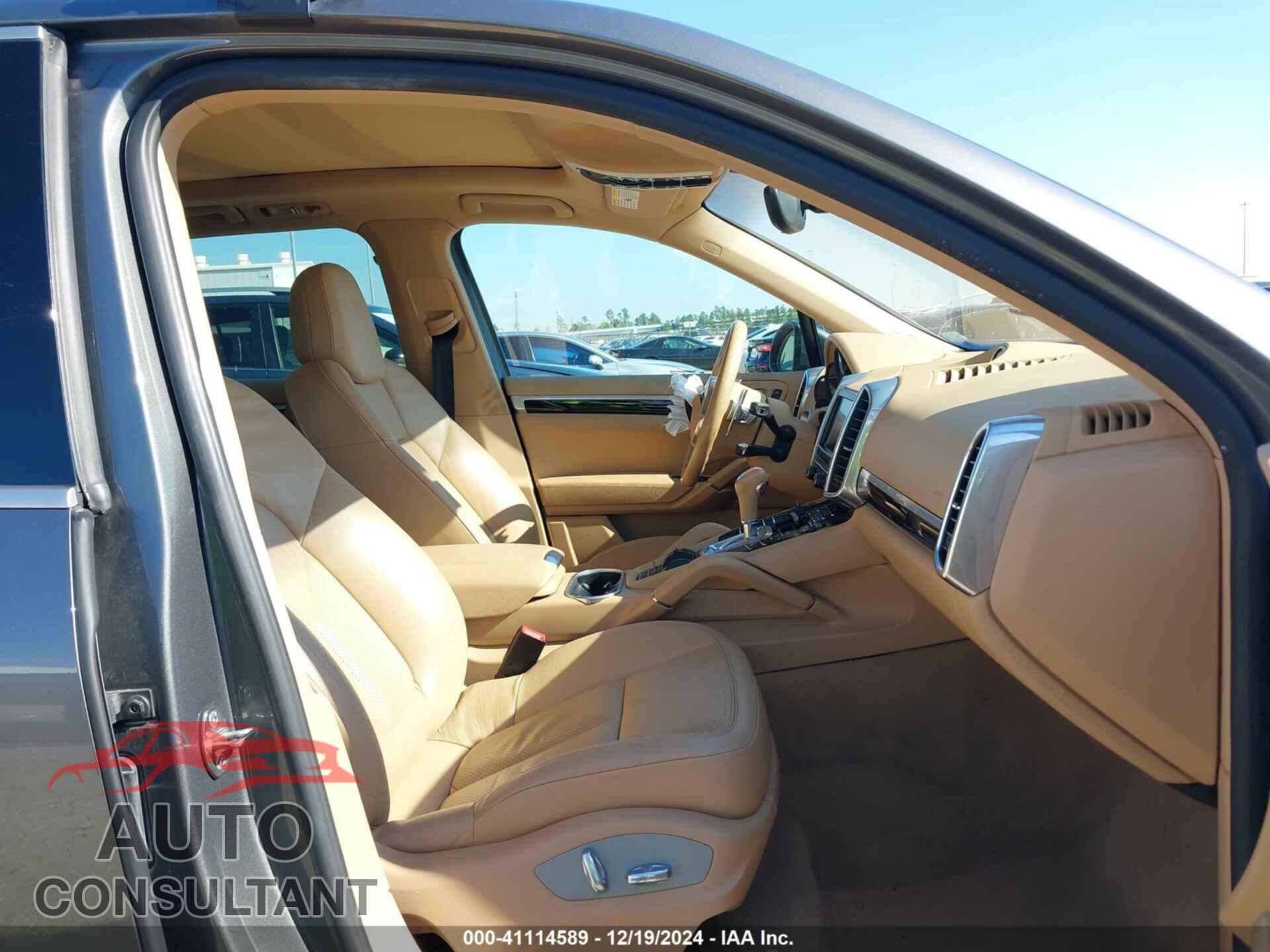 PORSCHE CAYENNE 2014 - WP1AA2A2XELA08575