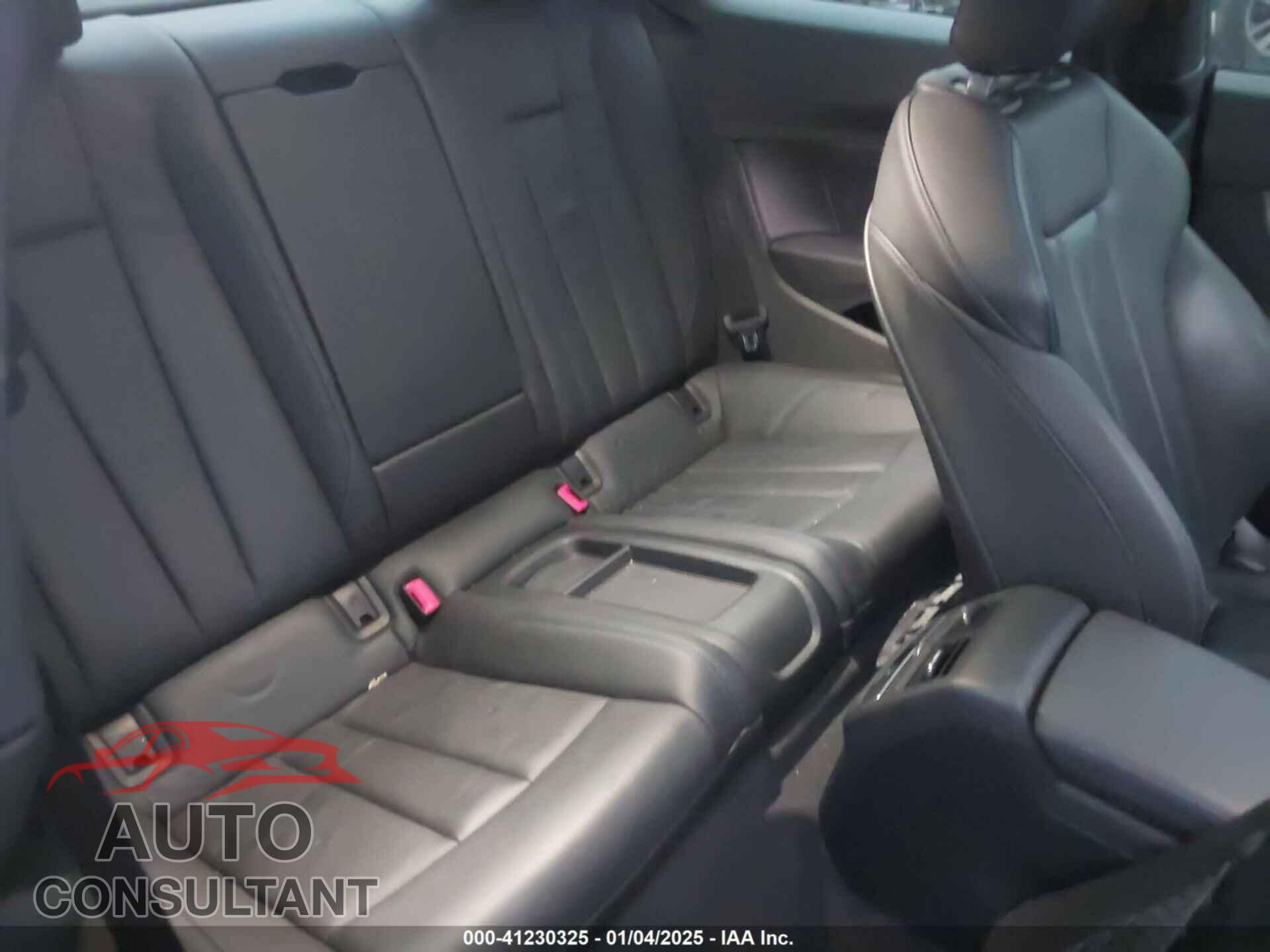 AUDI A5 2019 - WAUTNAF59KA021074
