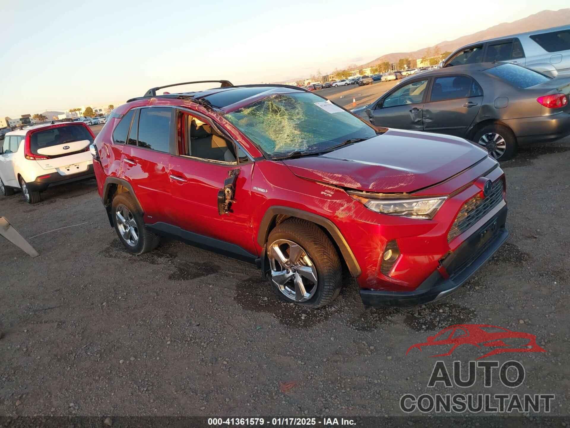 TOYOTA RAV4 HYBRID 2019 - JTMDWRFVXKD019769