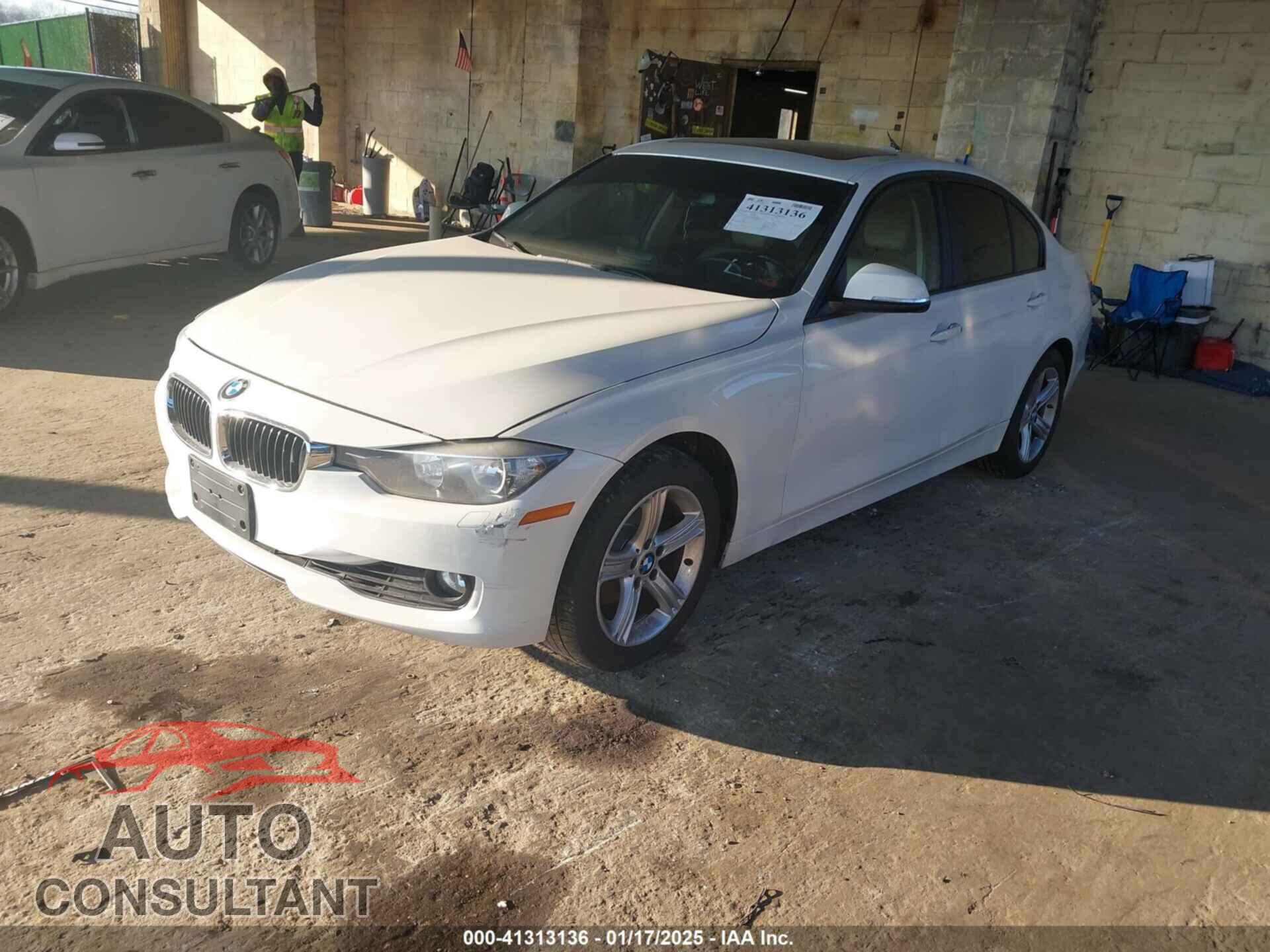 BMW 328I 2013 - WBA3B5C56DF596114