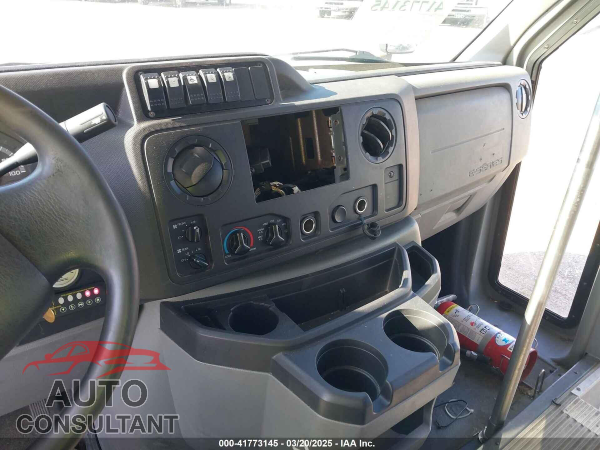 FORD E-450 CUTAWAY 2019 - 1FDFE4FS4KDC31017