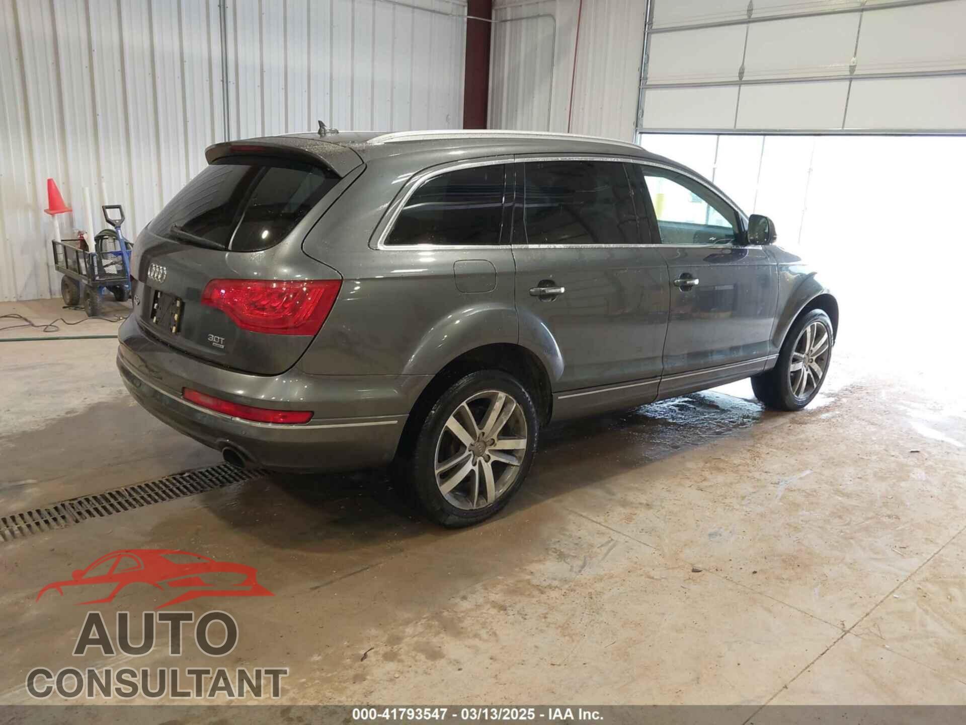 AUDI Q7 2014 - WA1LGAFE7ED004302