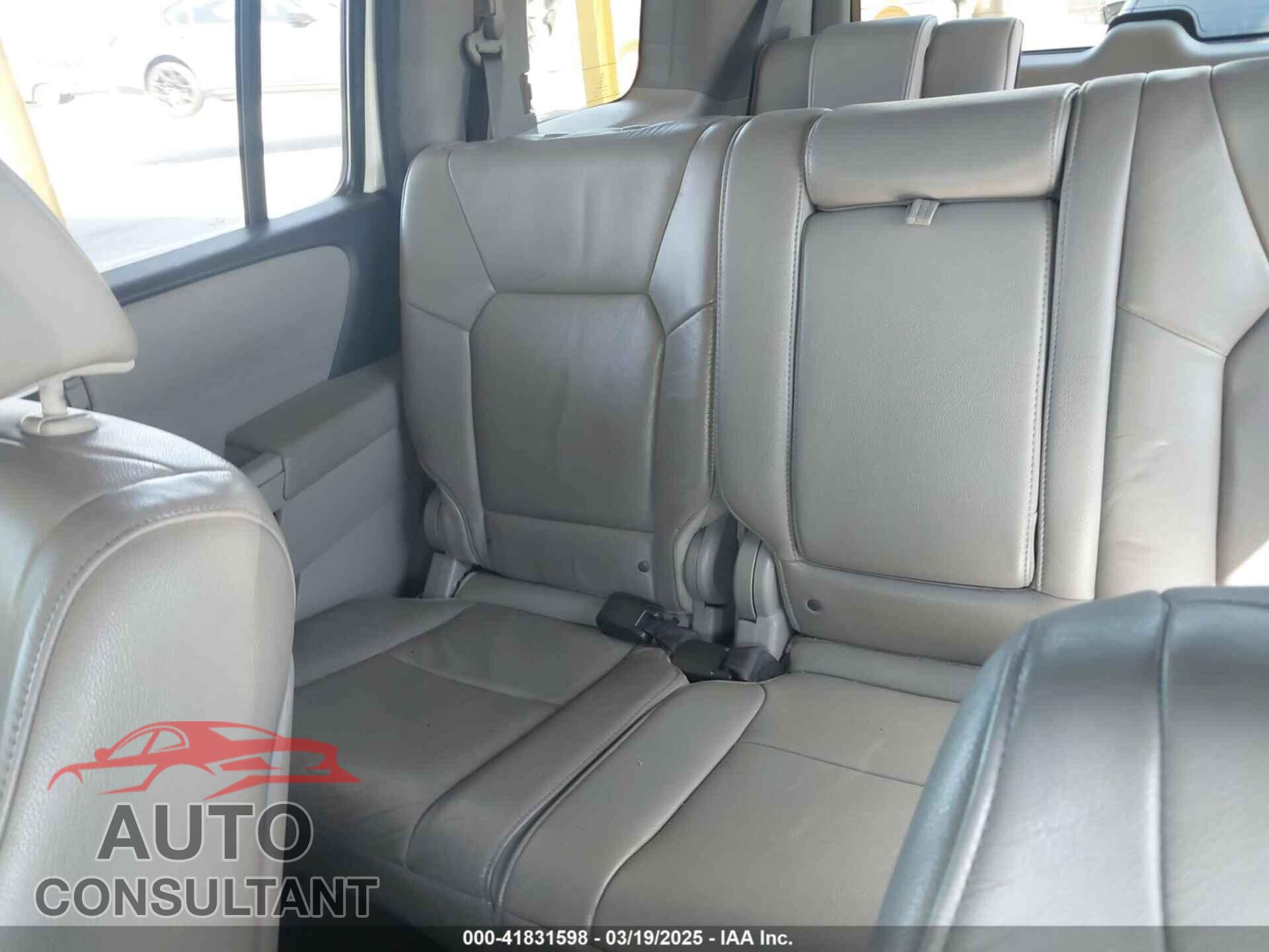 HONDA PILOT 2013 - 5FNYF3H51DB013964
