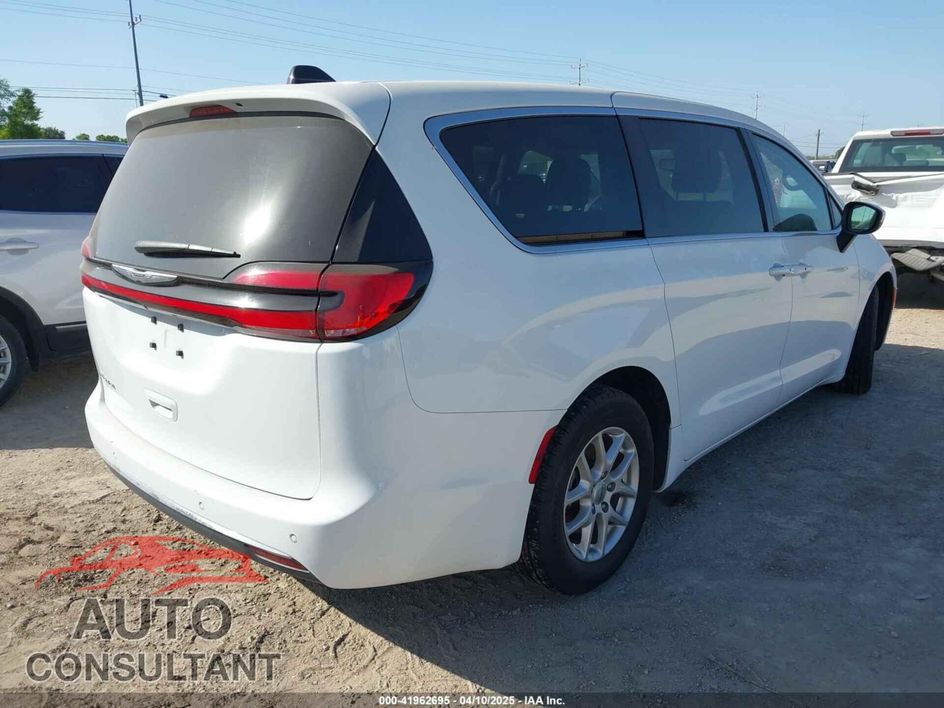 CHRYSLER PACIFICA 2023 - 2C4RC1BG8PR560606