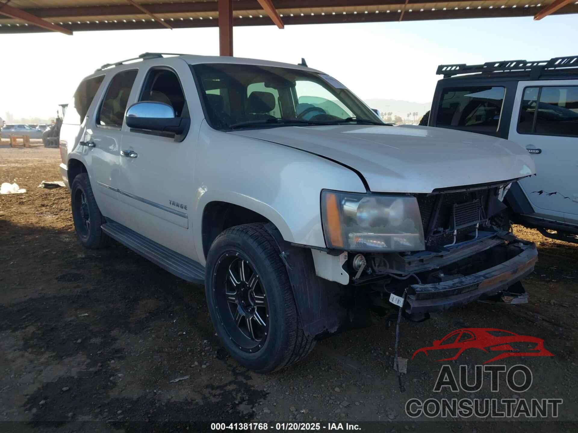 CHEVROLET TAHOE 2011 - 1GNSCCE08BR249498