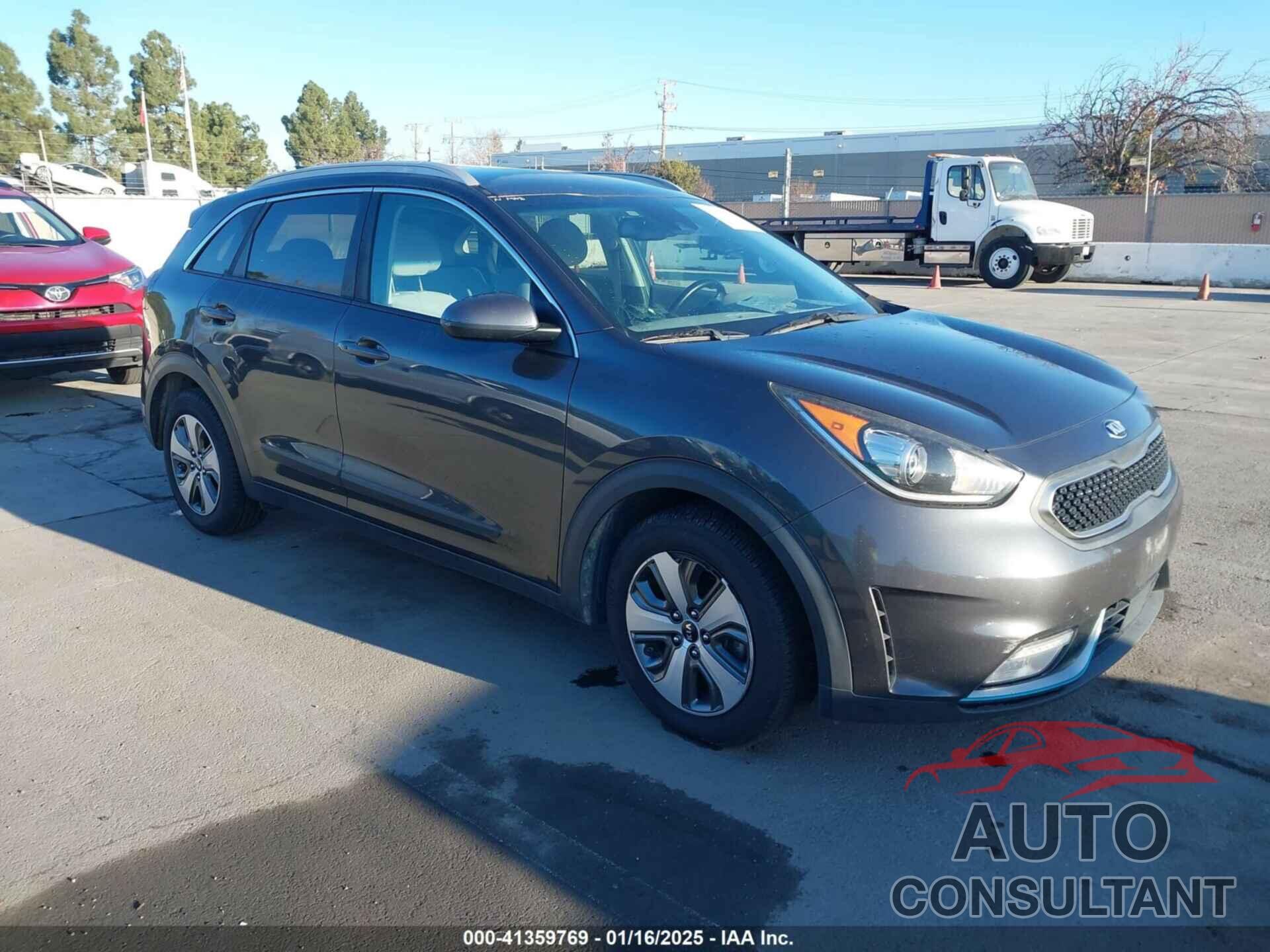 KIA NIRO PLUG-IN HYBRID 2018 - KNDCM3LD9J5212675