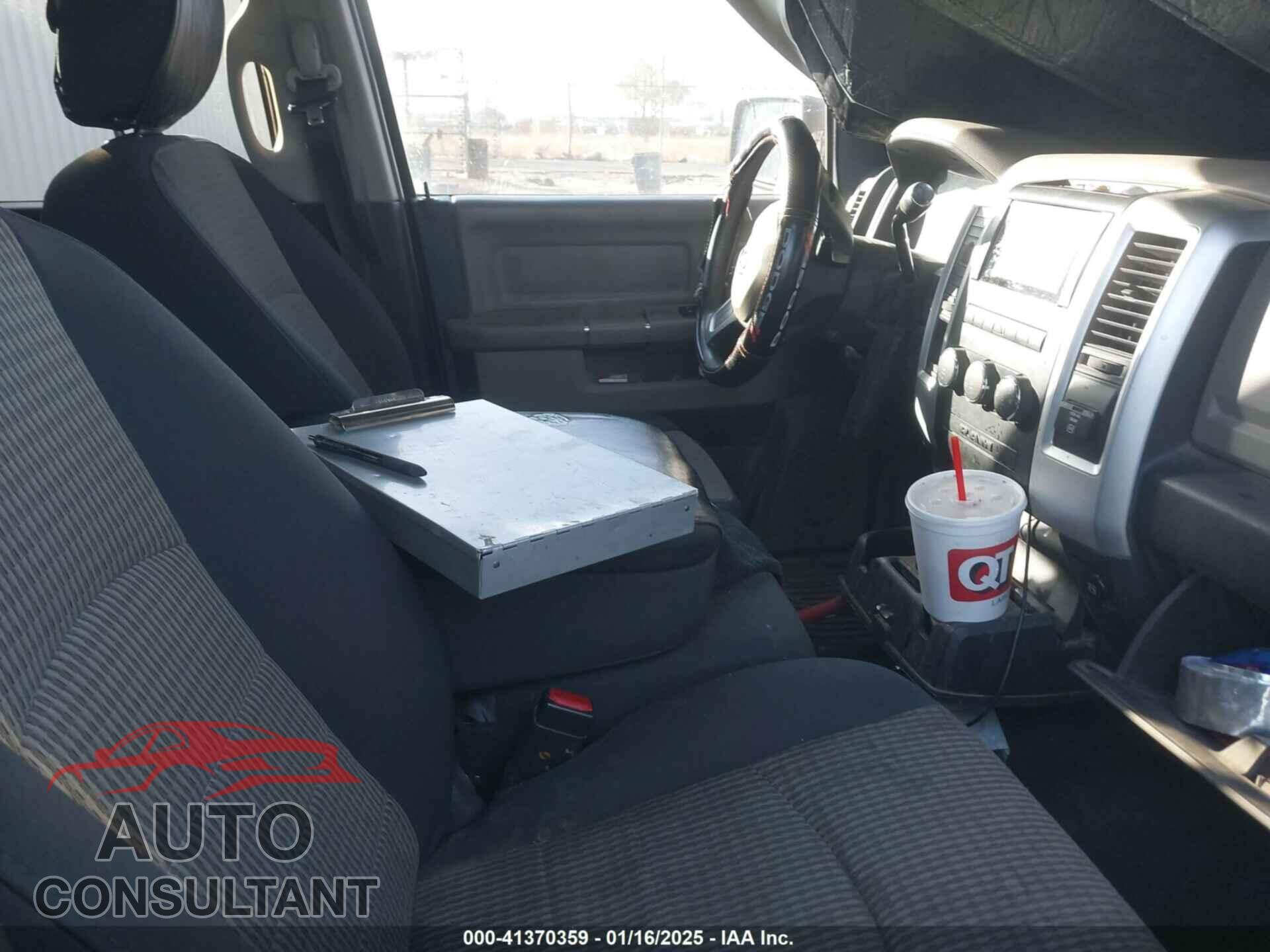 DODGE RAM 1500 2010 - 1D7RB1GT0AS132520
