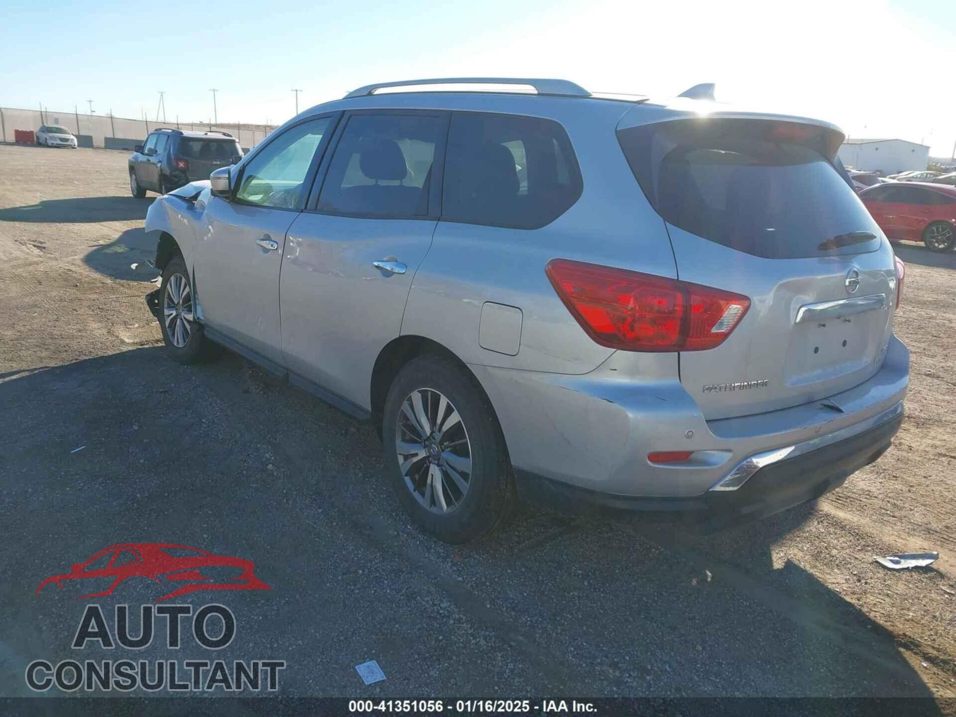 NISSAN PATHFINDER 2019 - 5N1DR2MM7KC642700