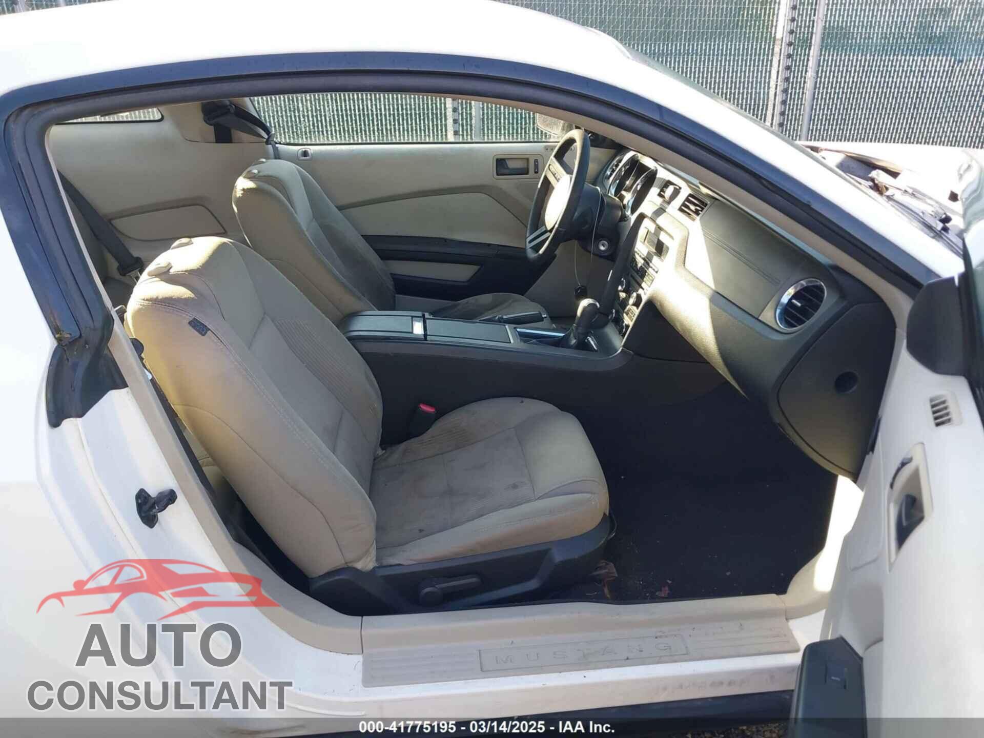 FORD MUSTANG 2010 - 1ZVBP8AN7A5155689
