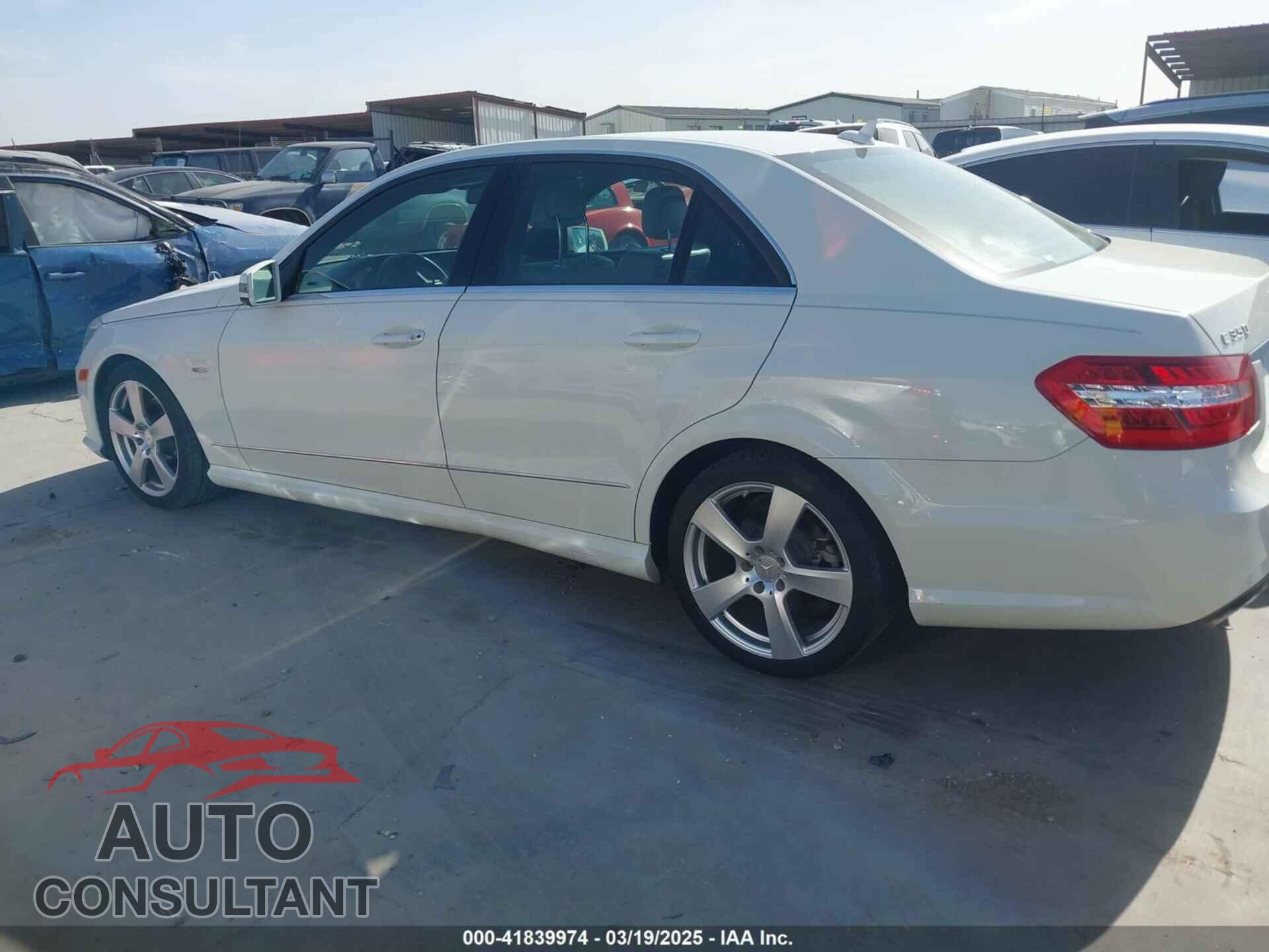 MERCEDES-BENZ E 350 2012 - WDDHF5KB3CA592530