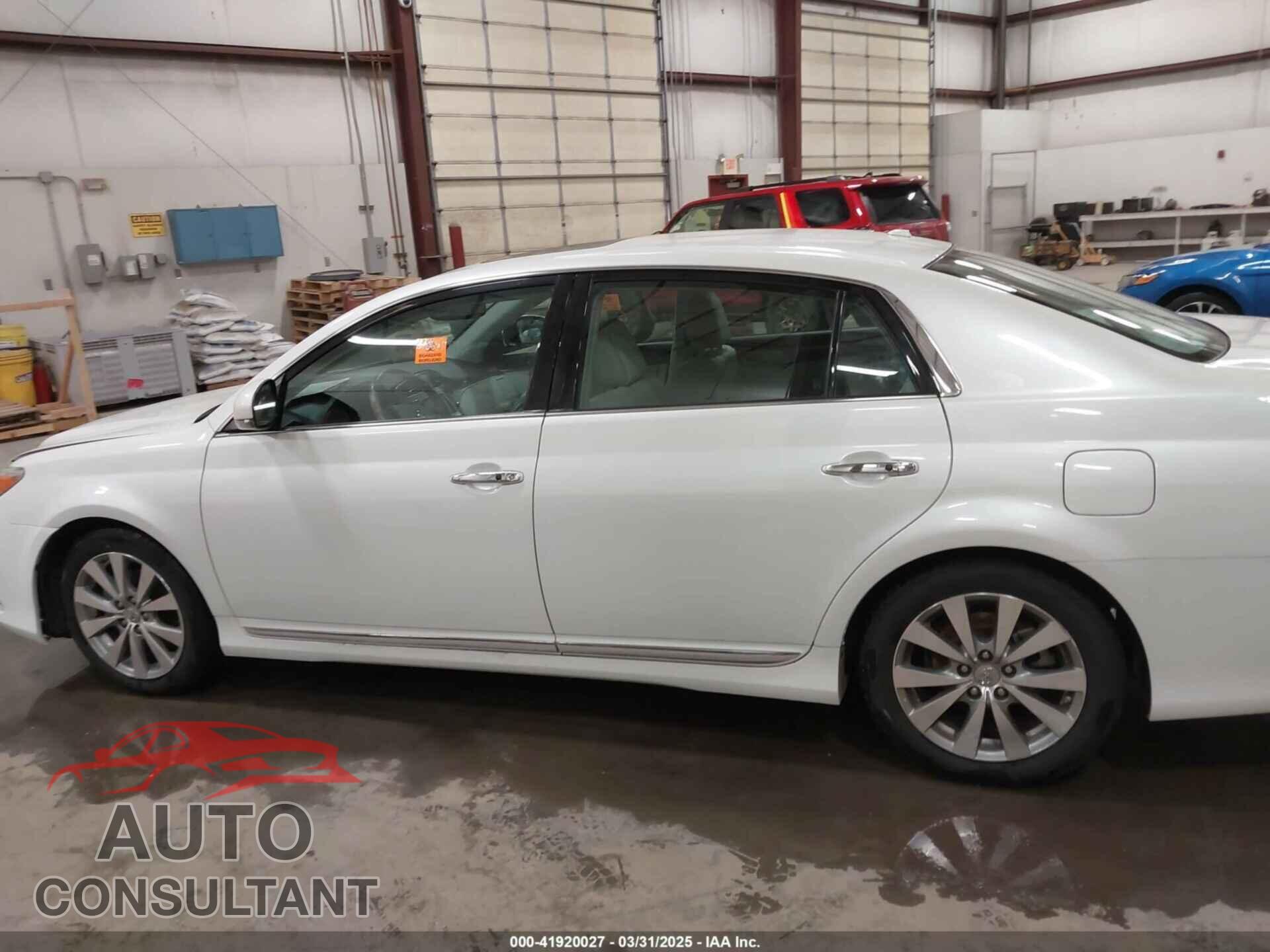 TOYOTA AVALON 2012 - 4T1BK3DB0CU457805