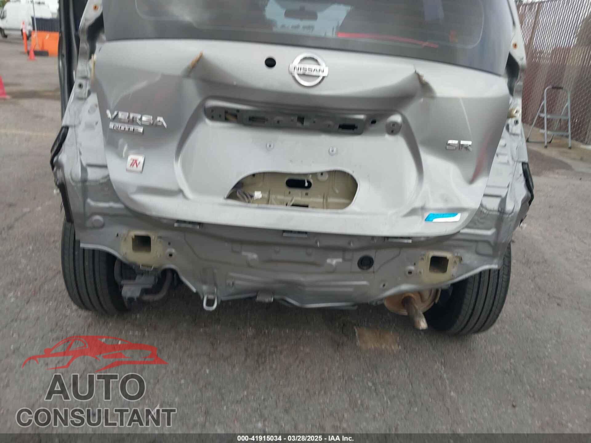 NISSAN VERSA NOTE 2015 - 3N1CE2CP4FL432785