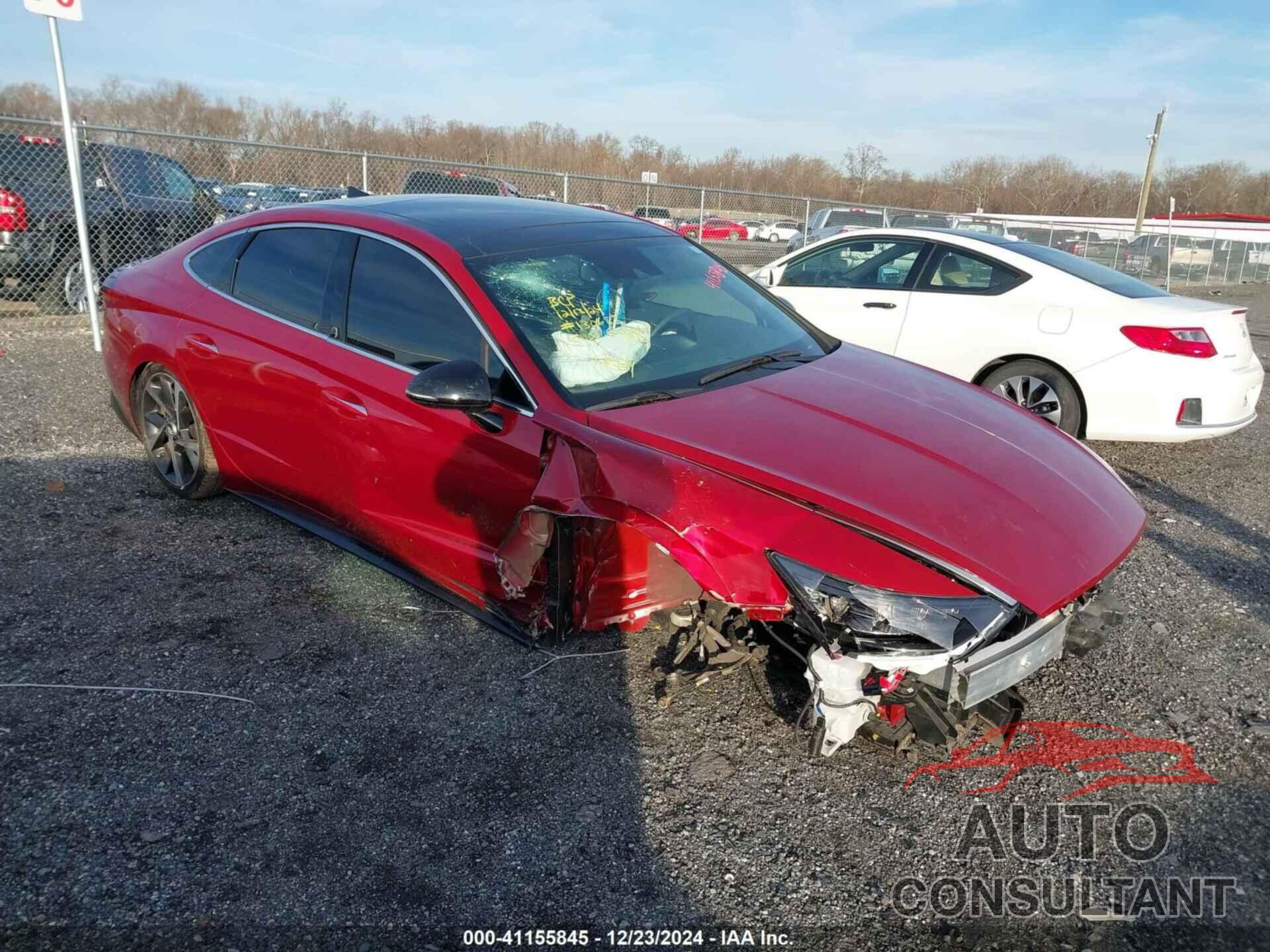 HYUNDAI SONATA 2023 - KMHL44J25PA322626