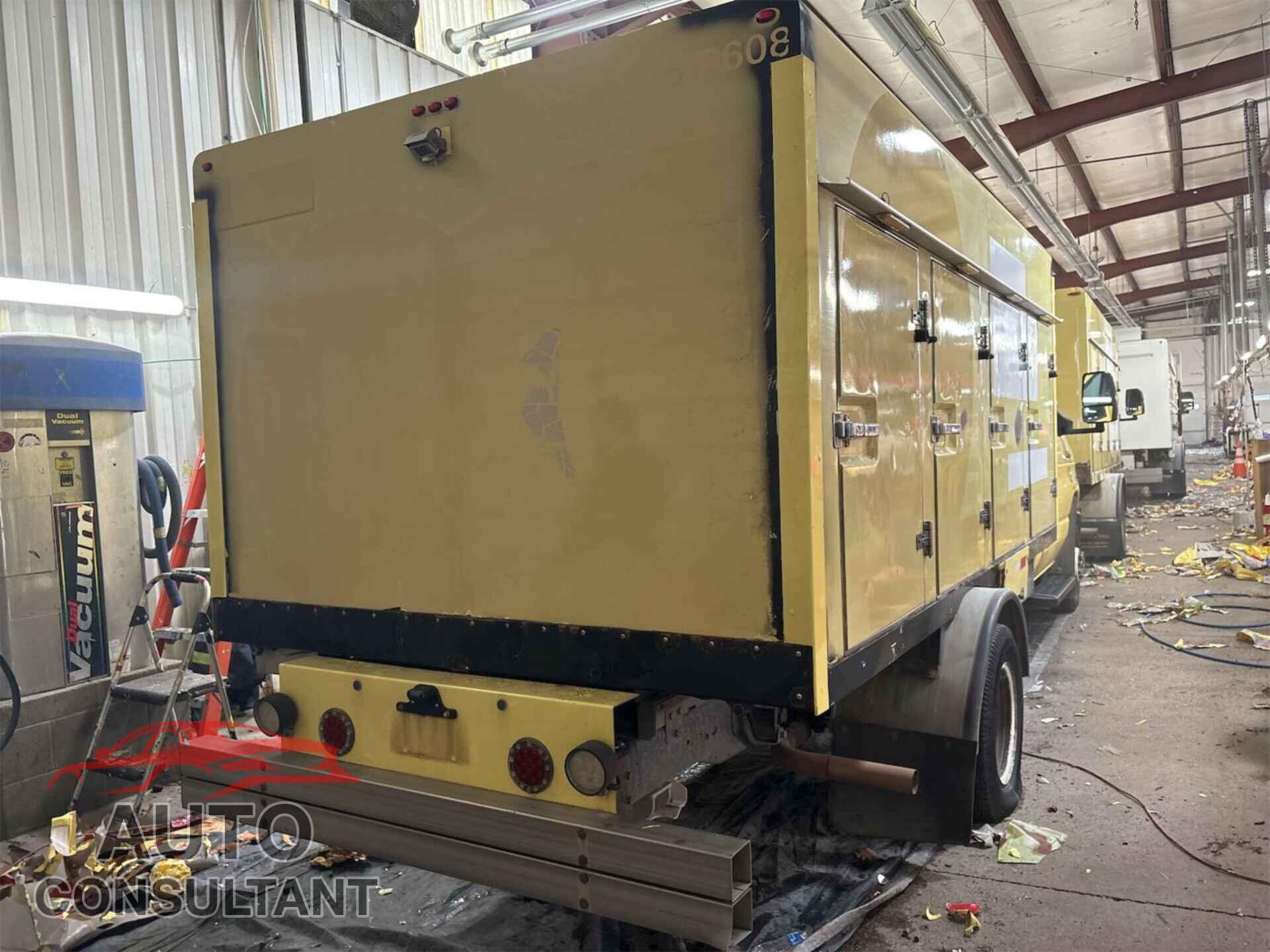 FORD ECONOLINE 2019 - 1FDXE4FS0KDC57716