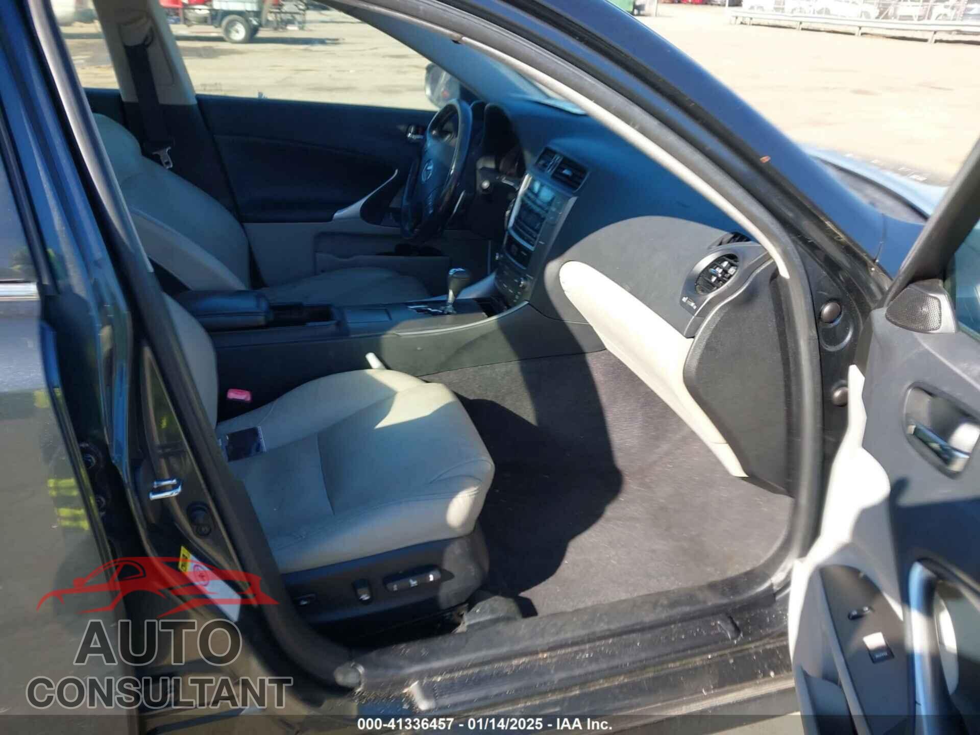 LEXUS IS 250 2010 - JTHBF5C25A5115441