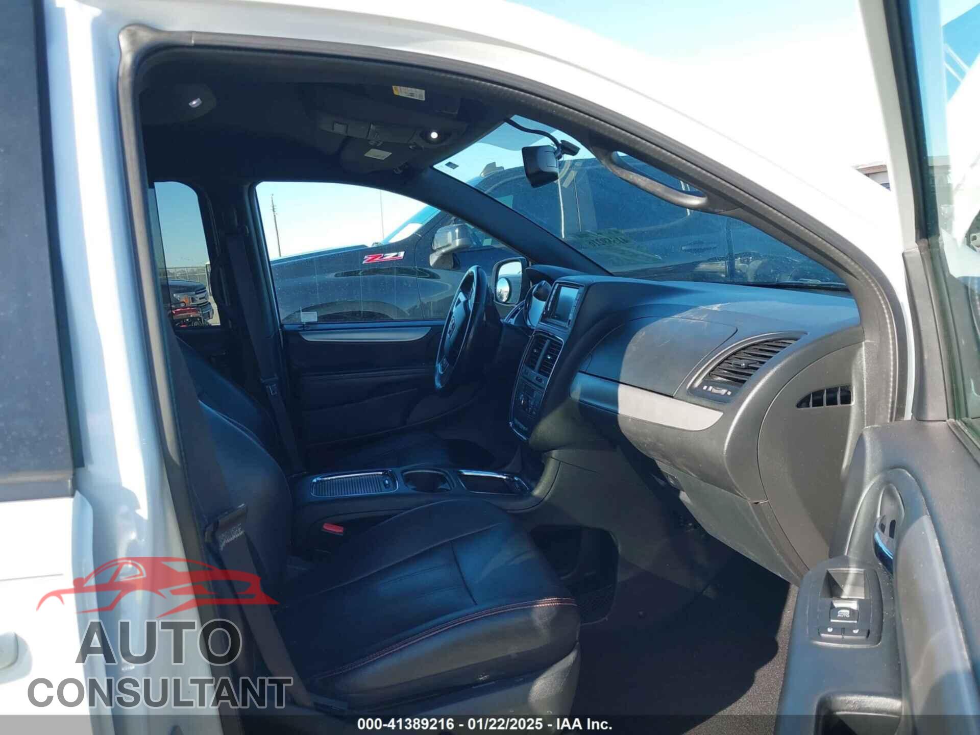 DODGE GRAND CARAVAN 2017 - 2C4RDGEG8HR558013