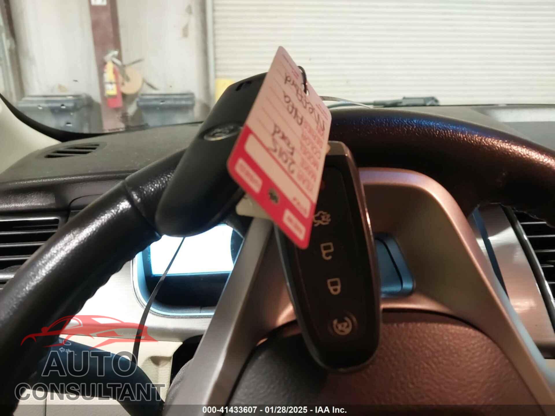 FORD TAURUS 2015 - 1FAHP2E81FG202067