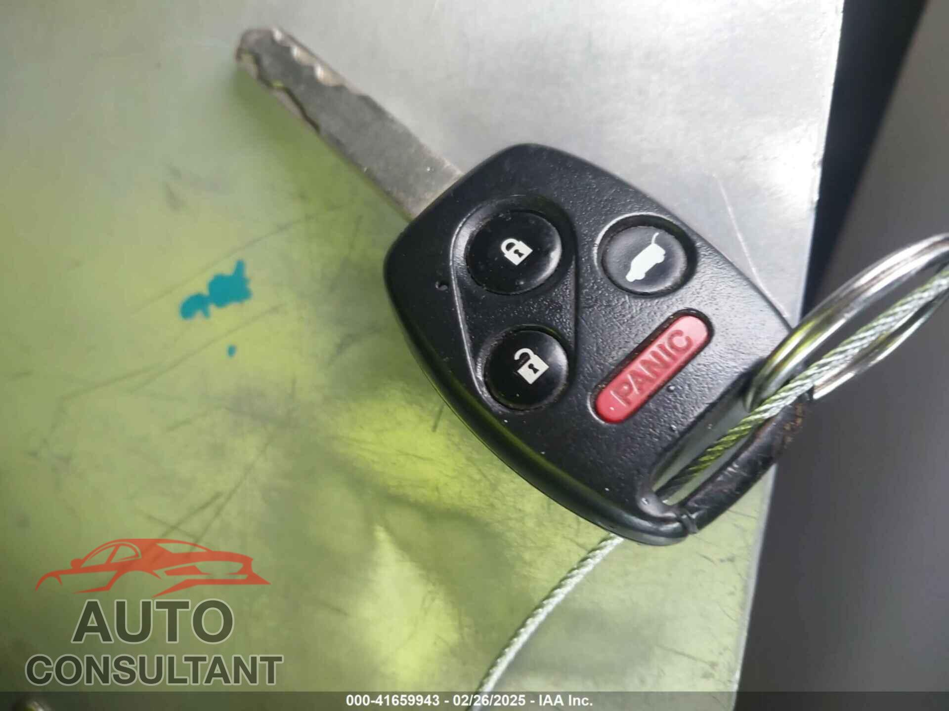 HONDA PILOT 2013 - 5FNYF4H24DB002775