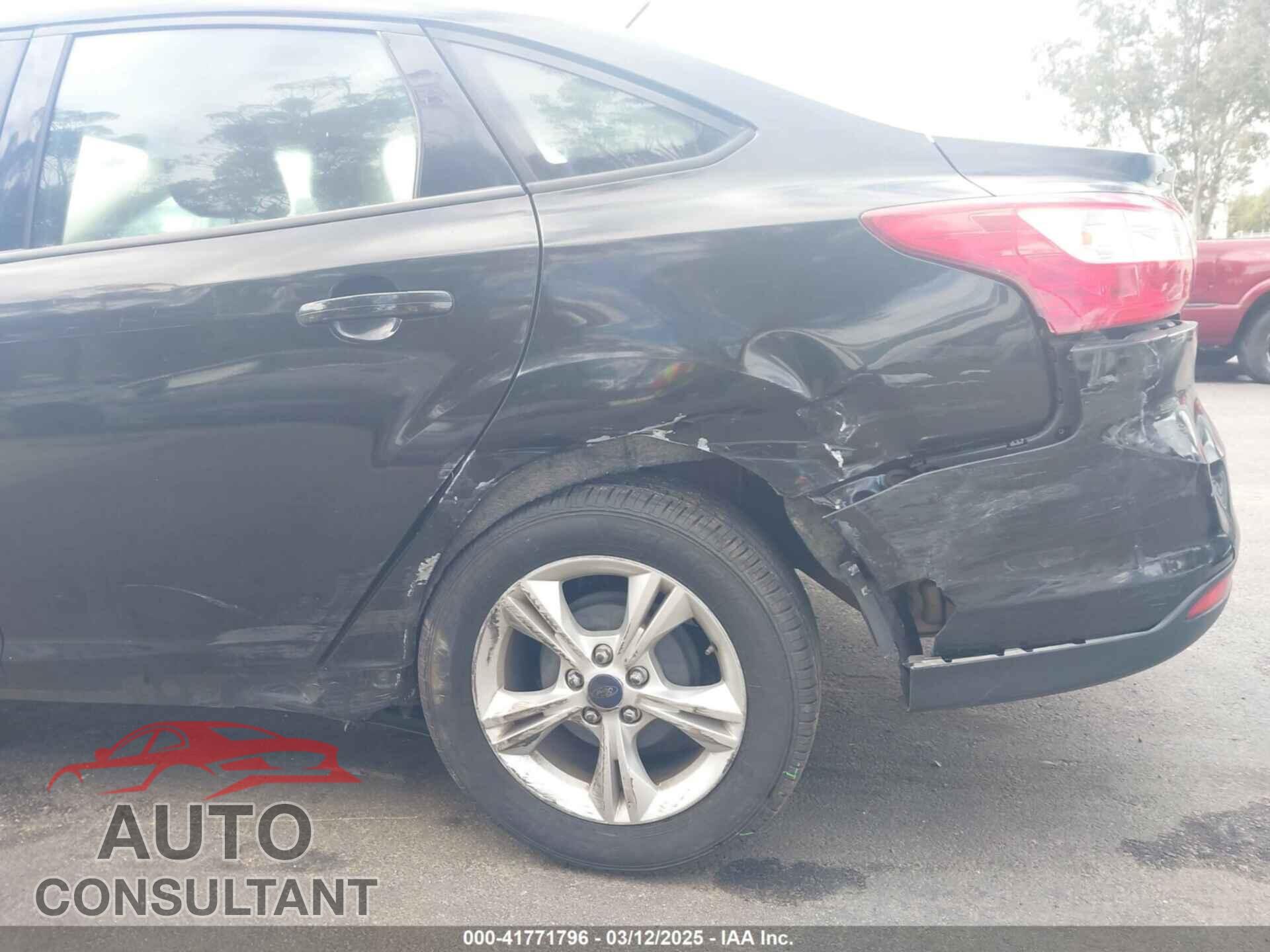 FORD FOCUS 2013 - 1FADP3F27DL251941