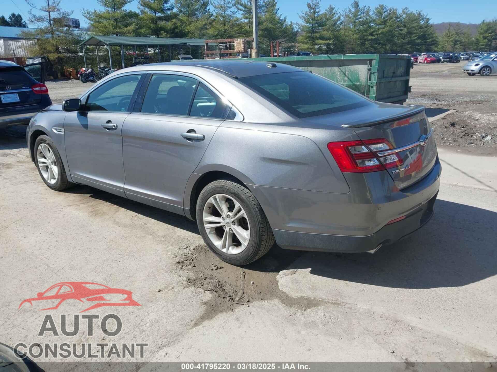 FORD TAURUS 2014 - 1FAHP2E82EG162676