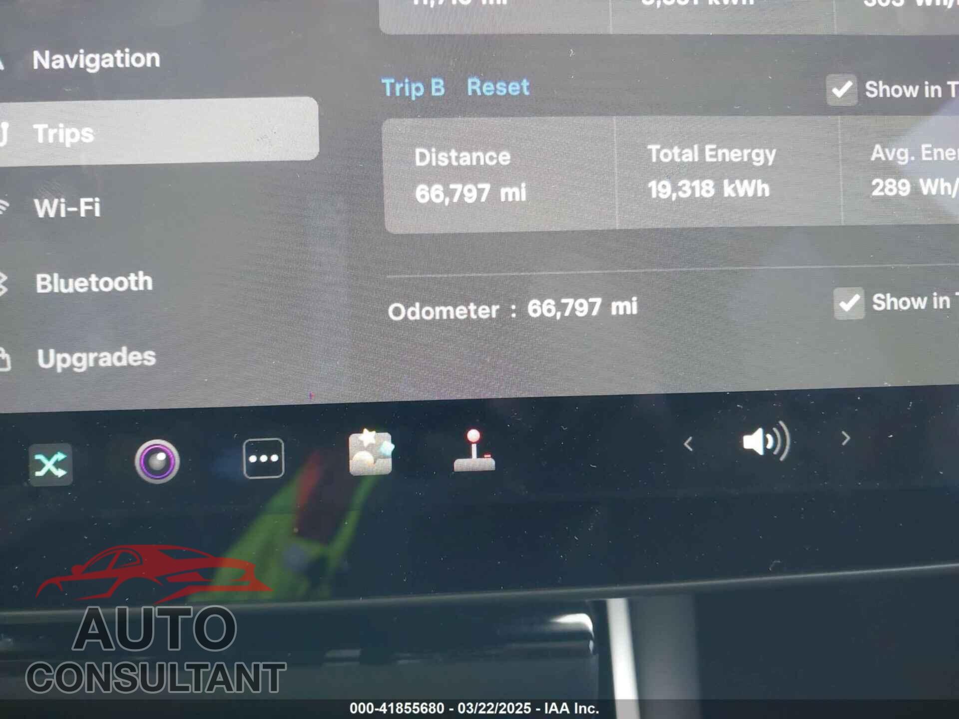 TESLA MODEL 3 2019 - 5YJ3E1EB2KF452406