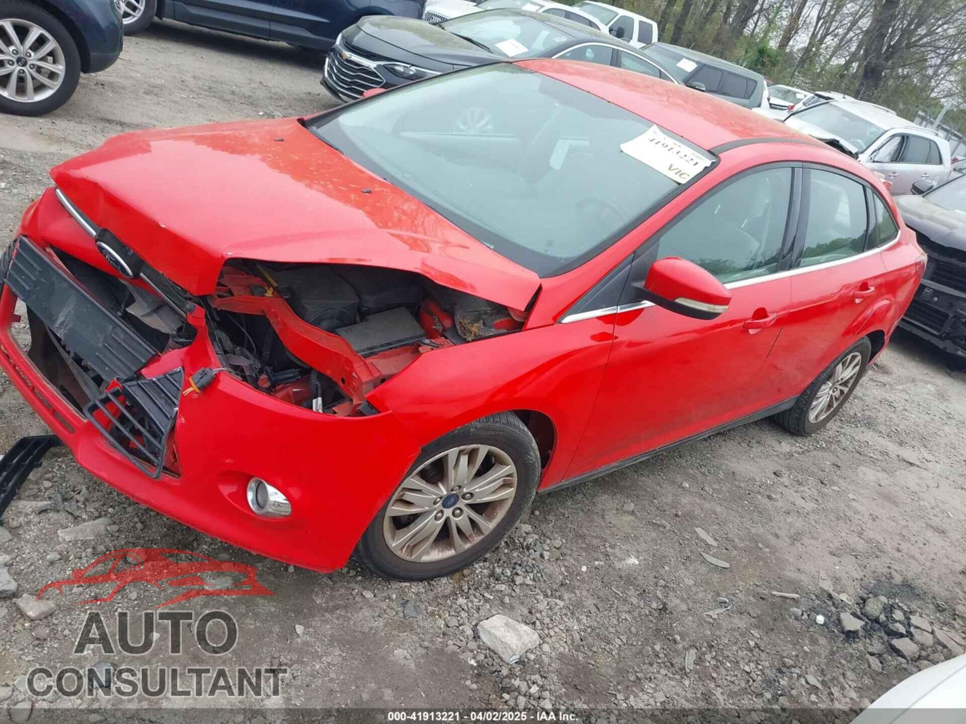 FORD FOCUS 2012 - 1FAHP3H20CL424115