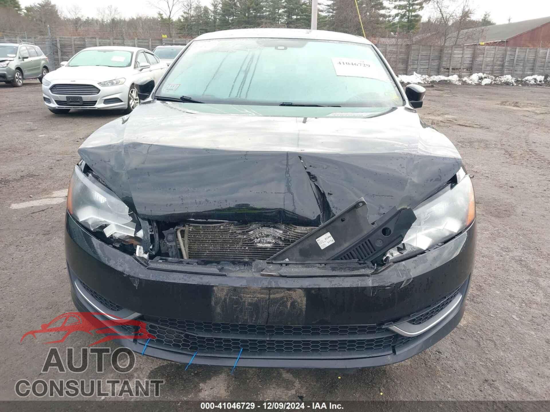 VOLKSWAGEN PASSAT 2014 - 1VWAP7A32EC009481