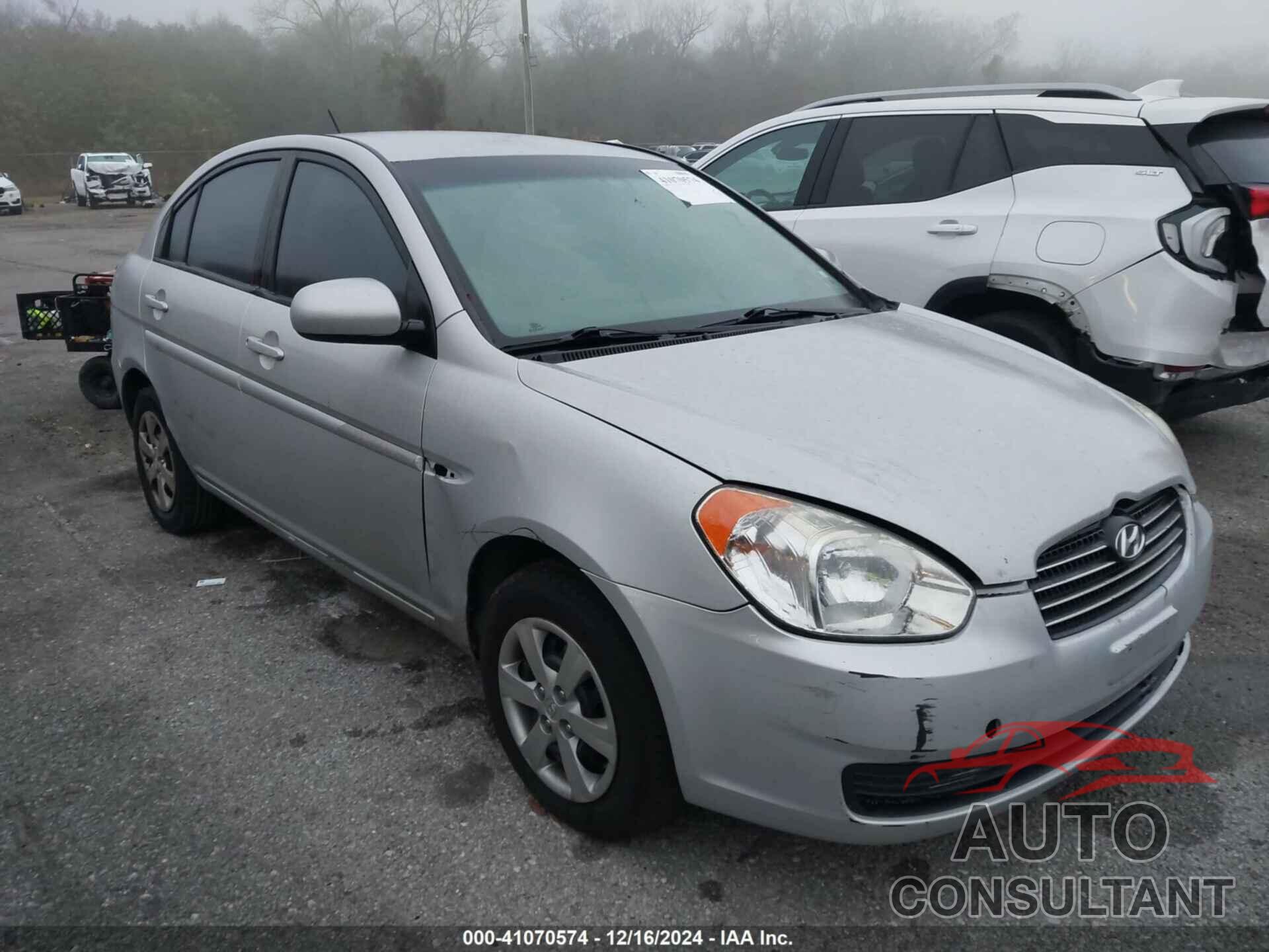 HYUNDAI ACCENT 2011 - KMHCN4AC3BU614207