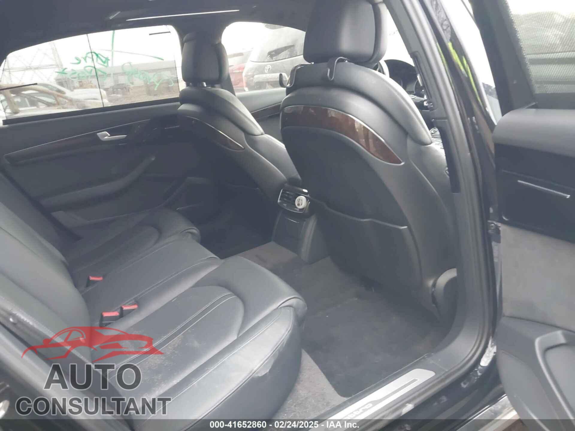 AUDI A8 L 2015 - WAU32AFD5FN026108
