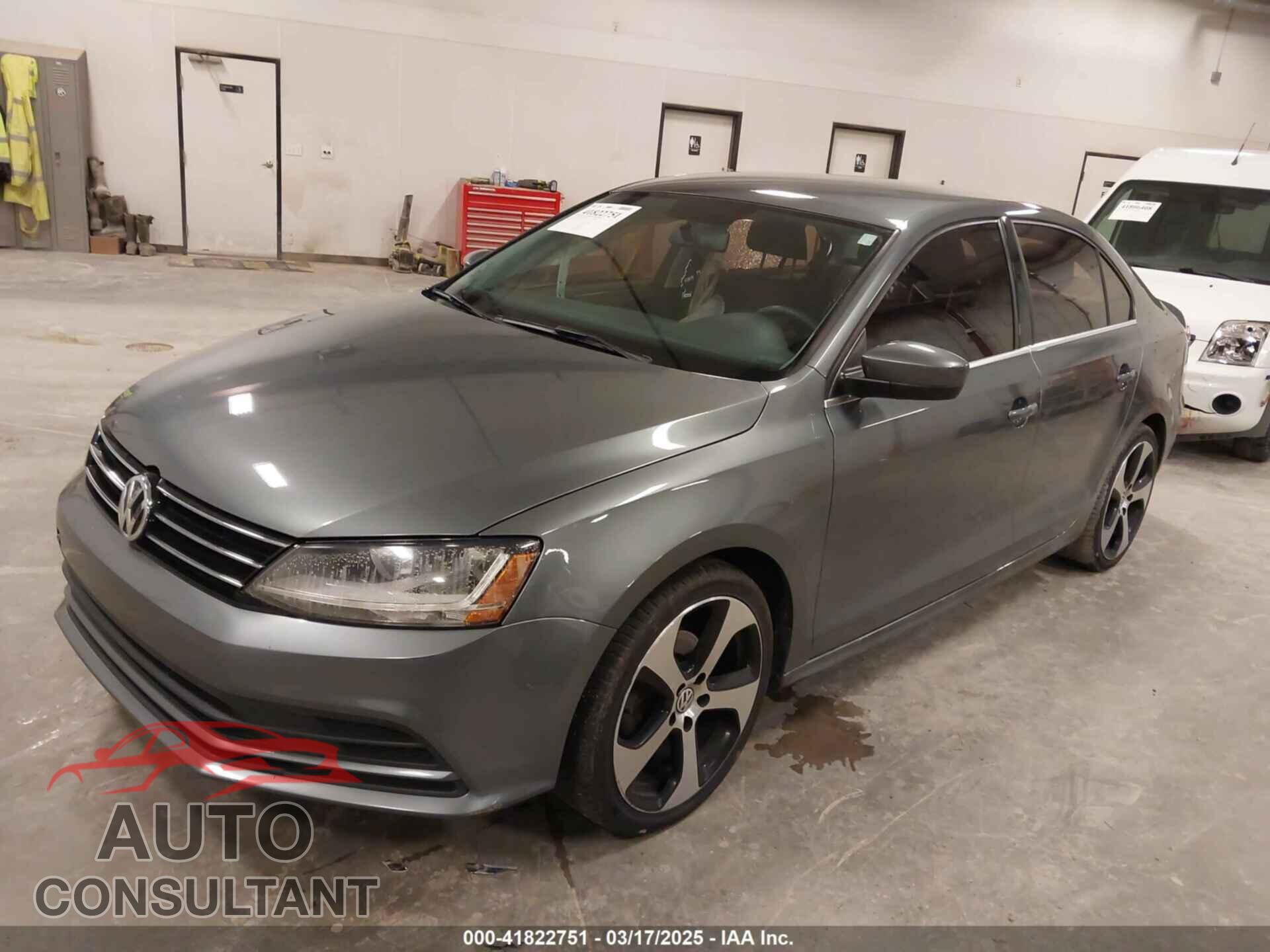 VOLKSWAGEN JETTA 2017 - 3VW2B7AJ2HM370097