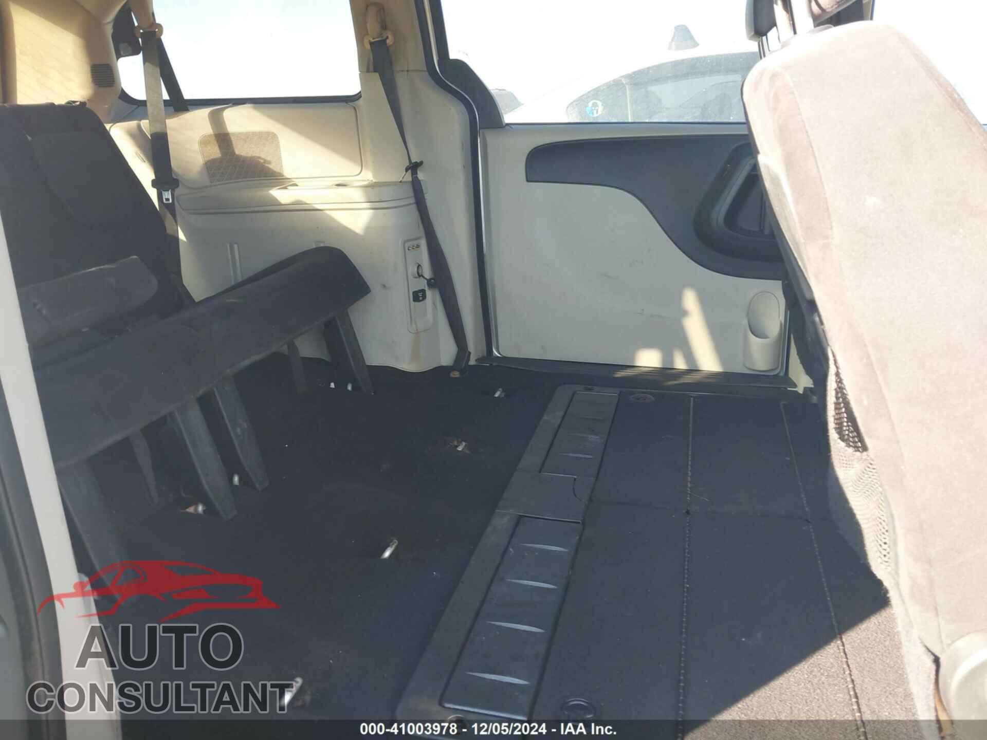 DODGE GRAND CARAVAN 2011 - 2D4RN3DG6BR738530