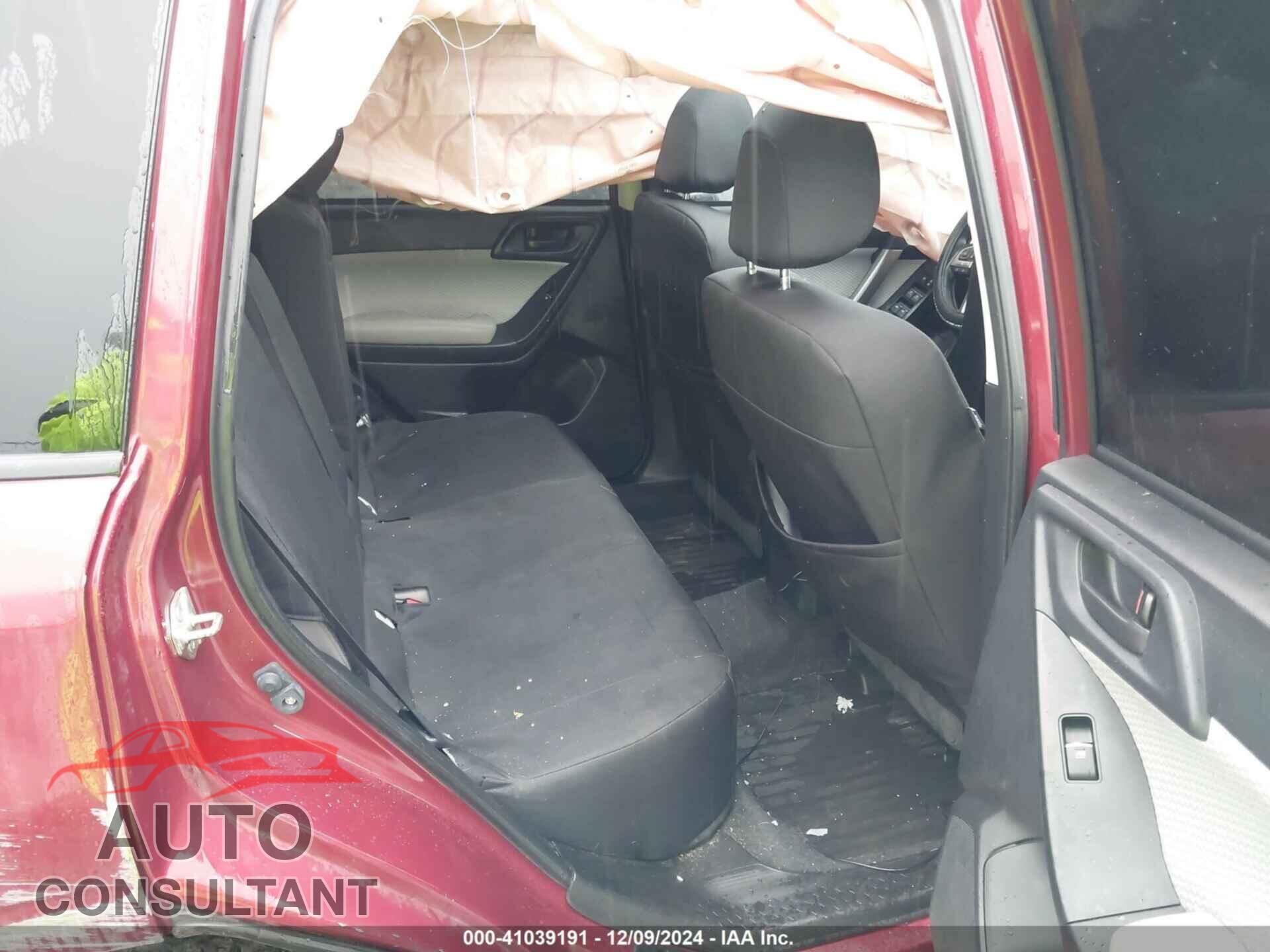 SUBARU FORESTER 2017 - JF2SJAEC5HH527707