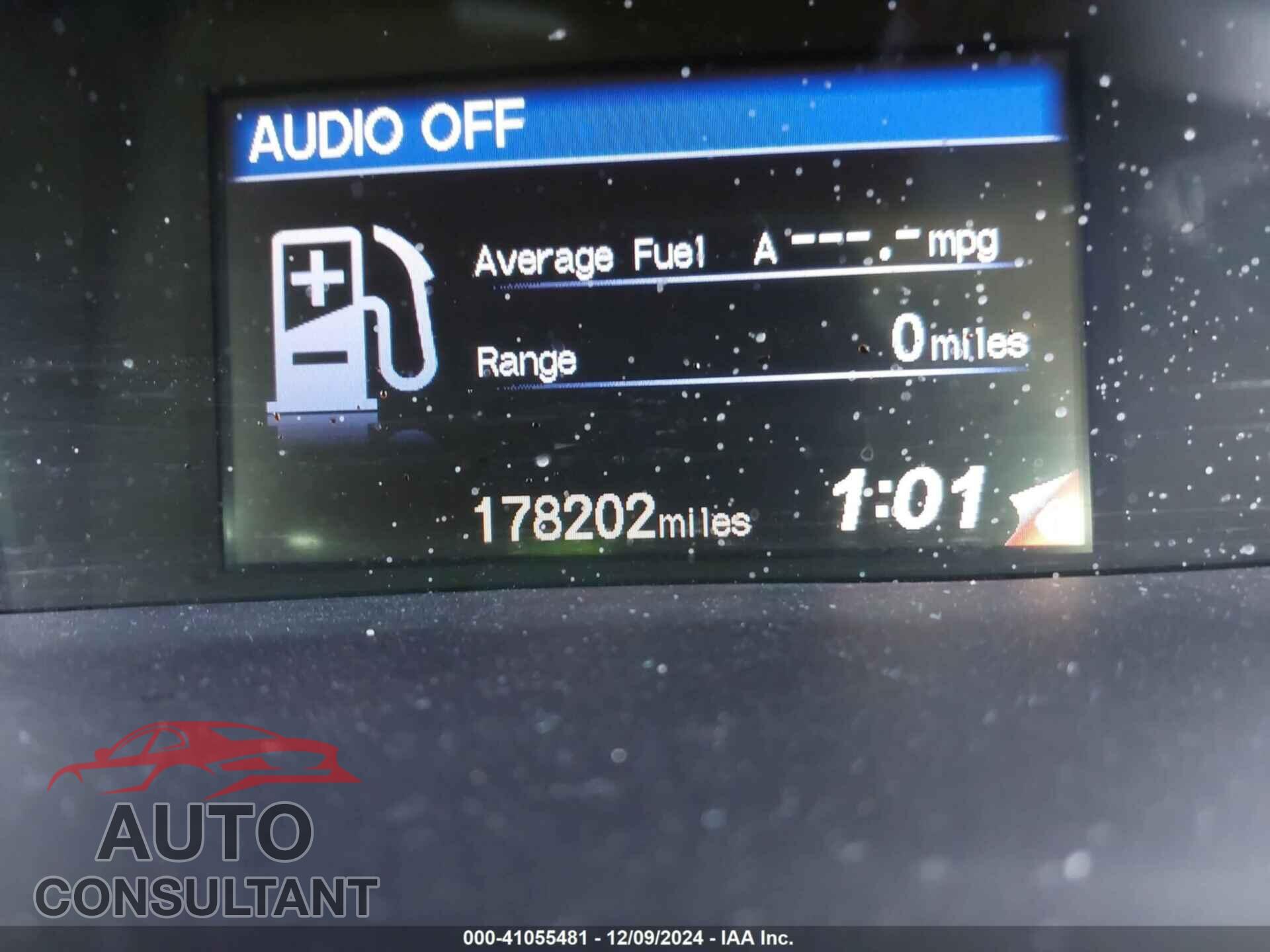 HONDA CIVIC 2012 - 2HGFB2F57CH588449