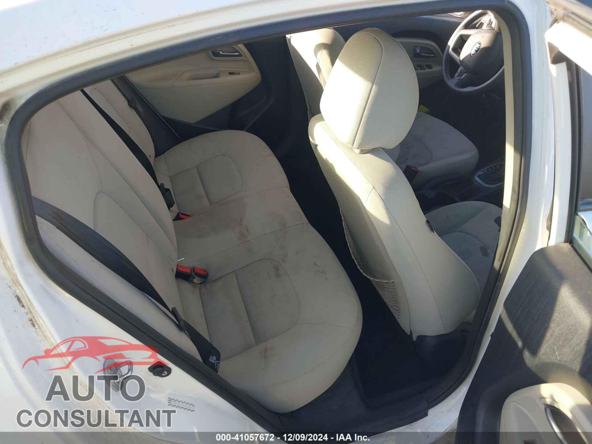 KIA RIO 2013 - KNADM4A37D6178302