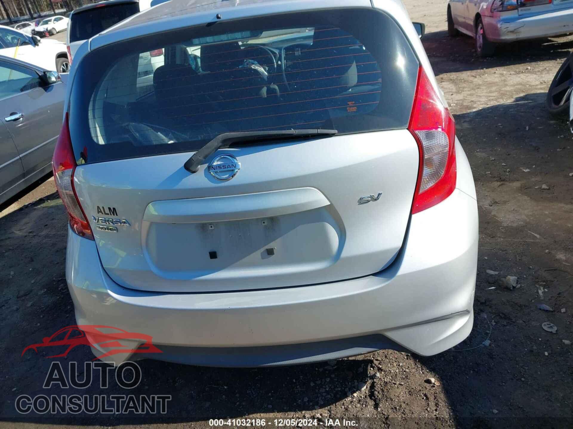 NISSAN VERSA NOTE 2017 - 3N1CE2CP3HL360903
