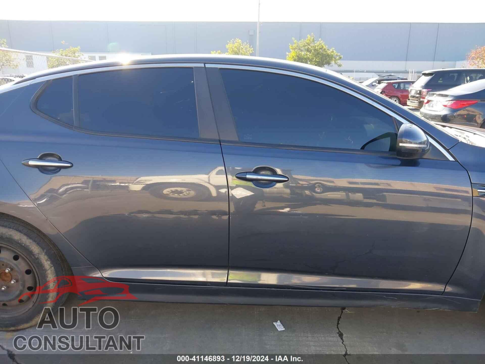 KIA OPTIMA 2015 - KNAGM4A70F5611600