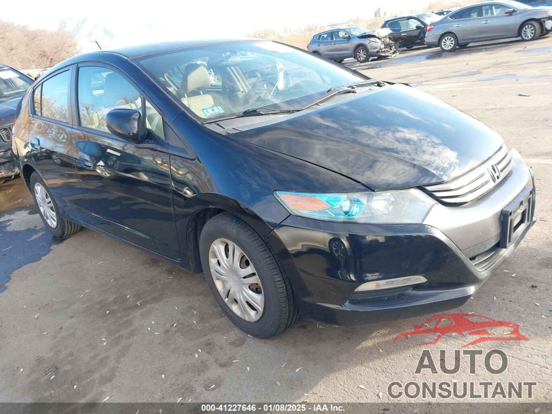 HONDA INSIGHT 2011 - JHMZE2H58BS004601