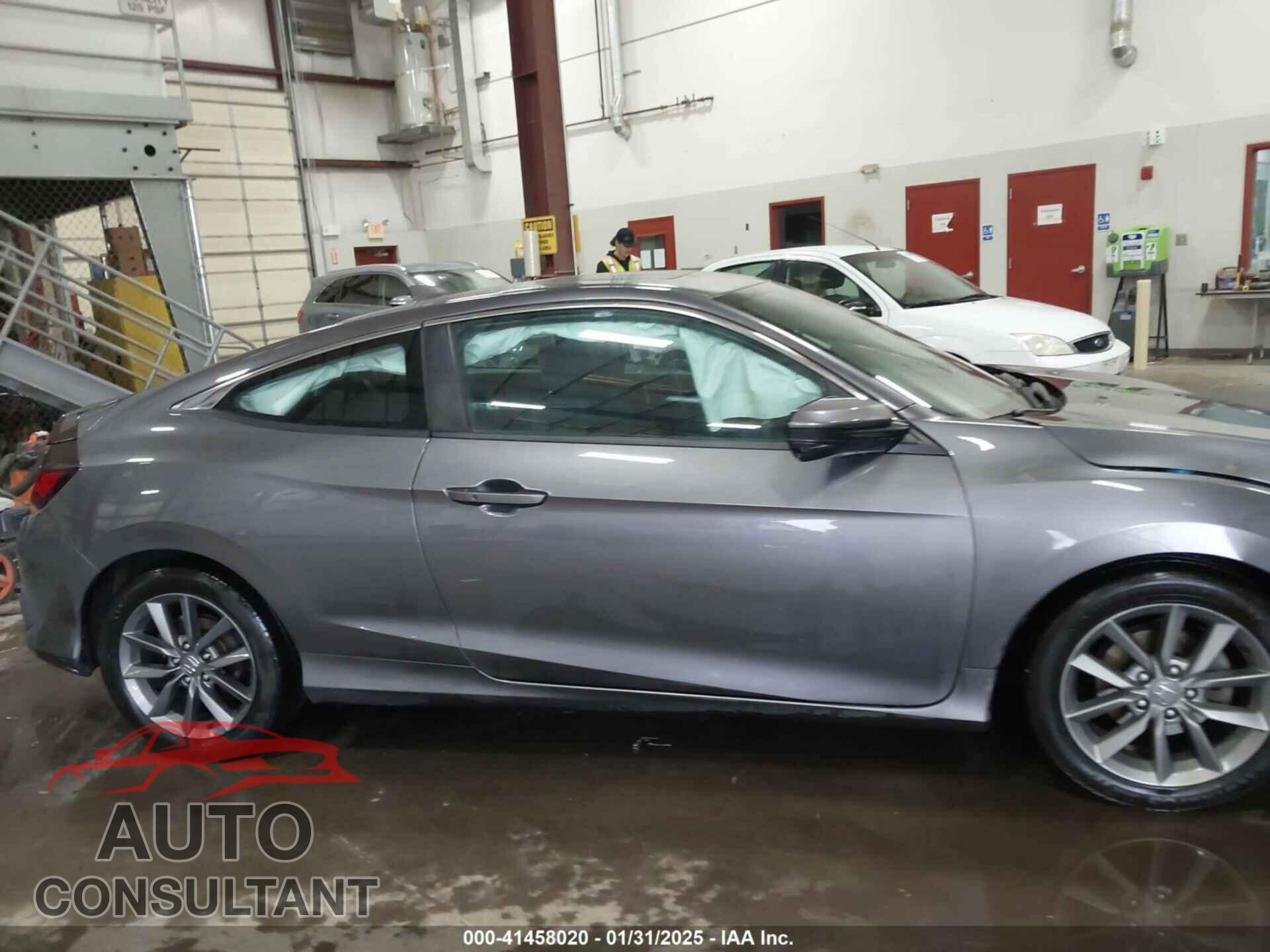 HONDA CIVIC 2019 - 2HGFC3B38KH350258