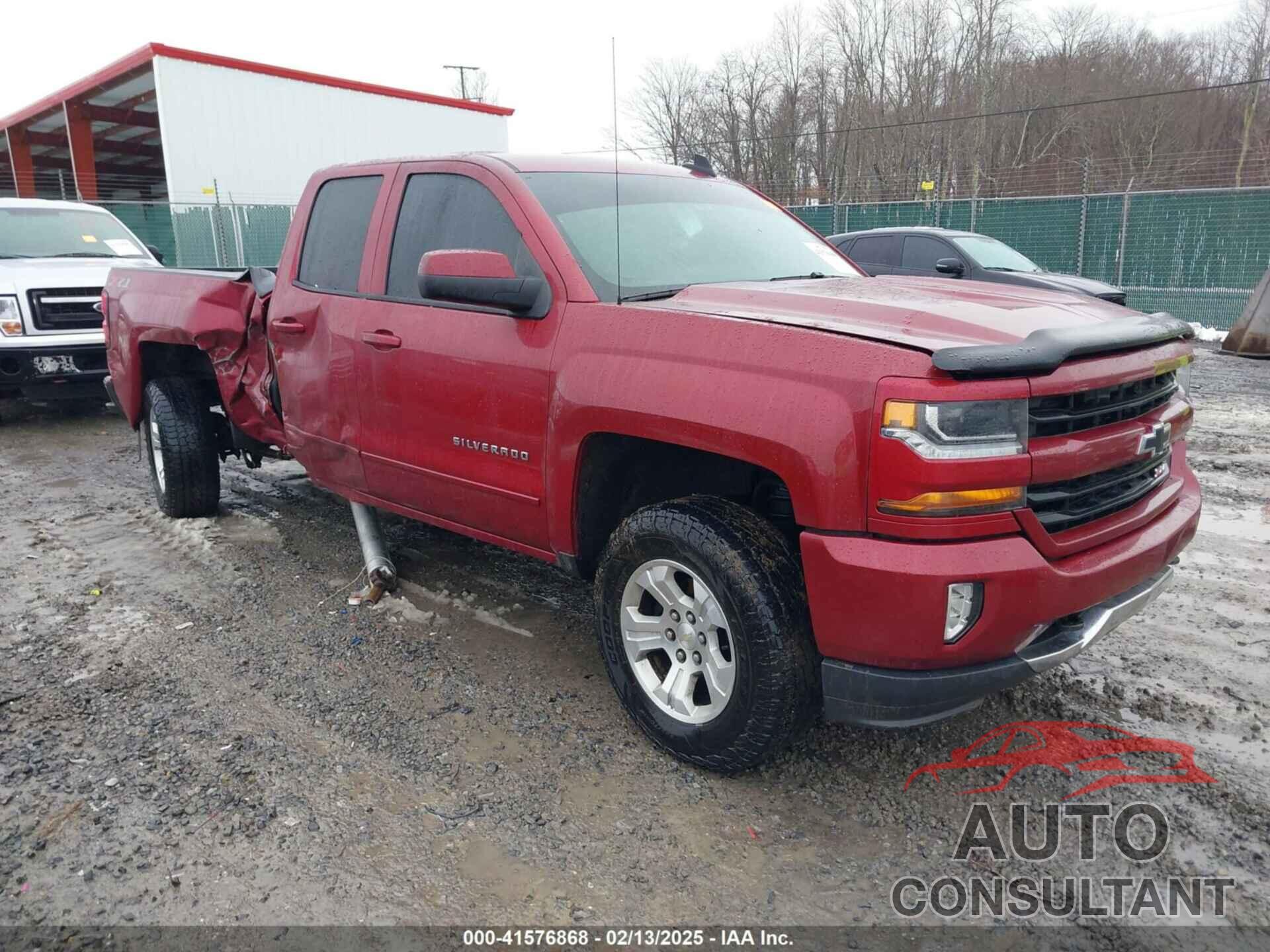 CHEVROLET SILVERADO 1500 2018 - 1GCVKREC6JZ308231