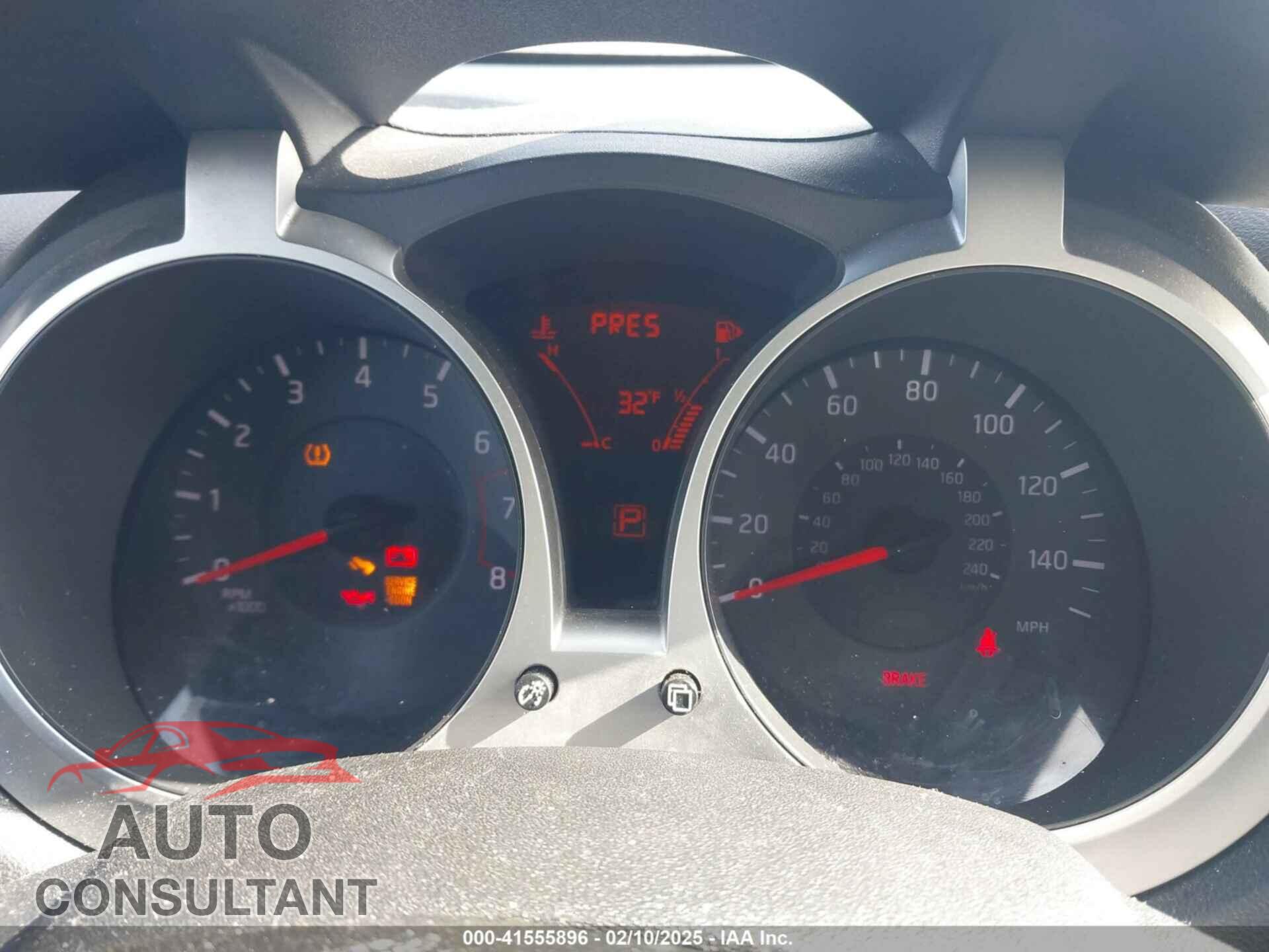 NISSAN JUKE 2012 - JN8AF5MV1CT109063