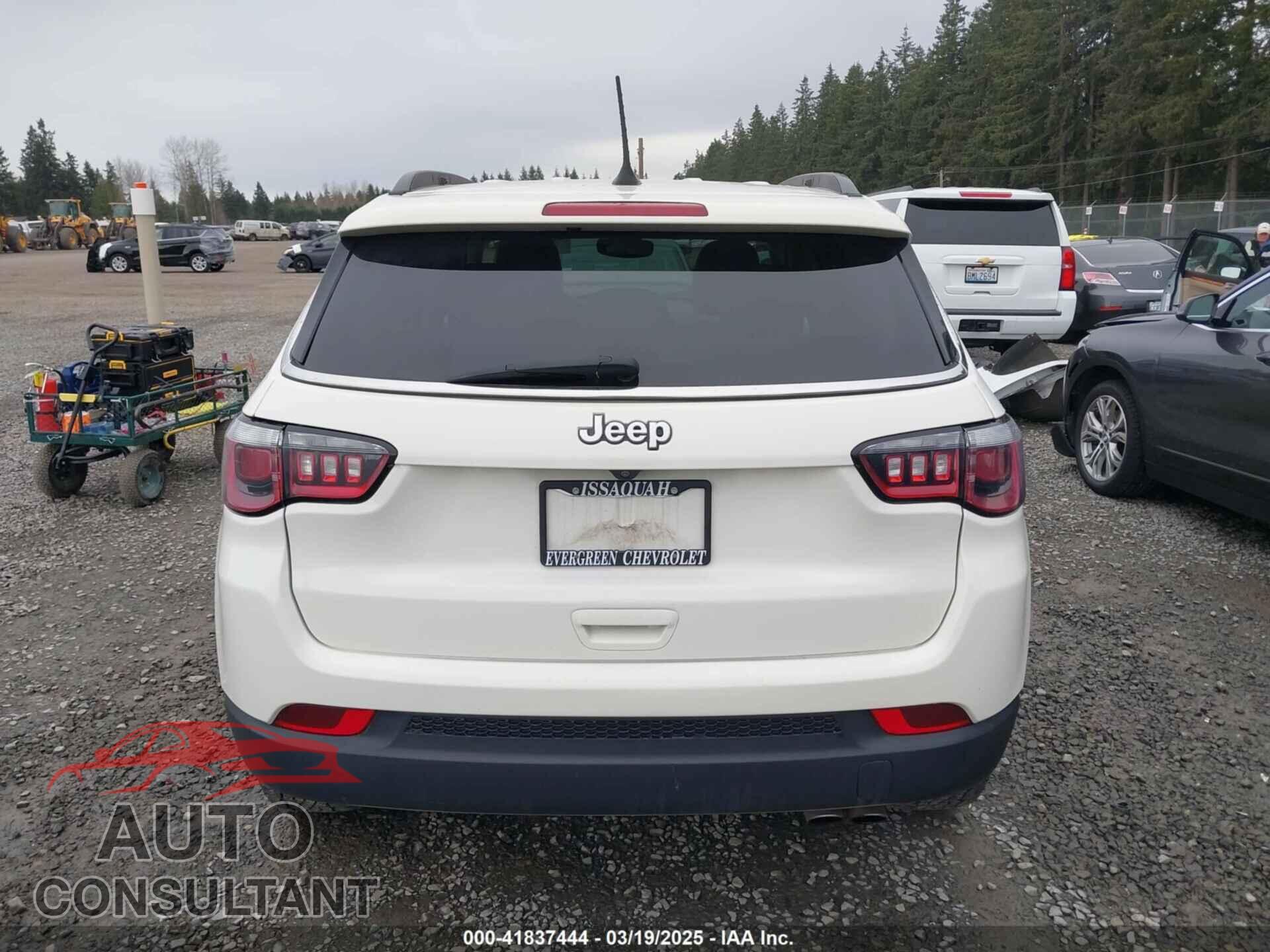 JEEP COMPASS 2020 - 3C4NJDCB5LT153584