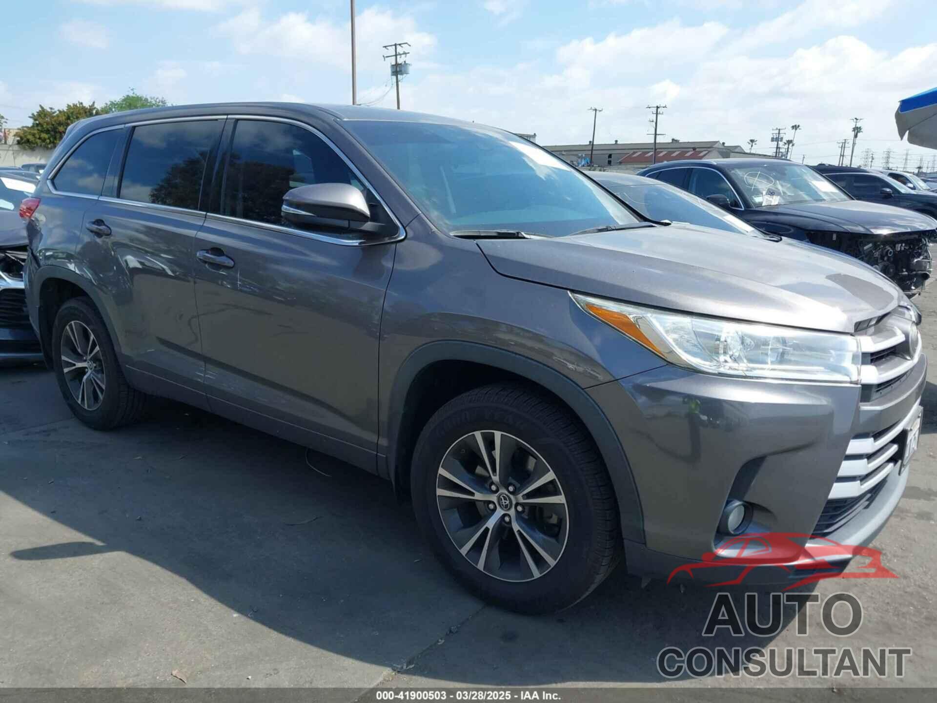 TOYOTA HIGHLANDER 2017 - 5TDZZRFH0HS193287