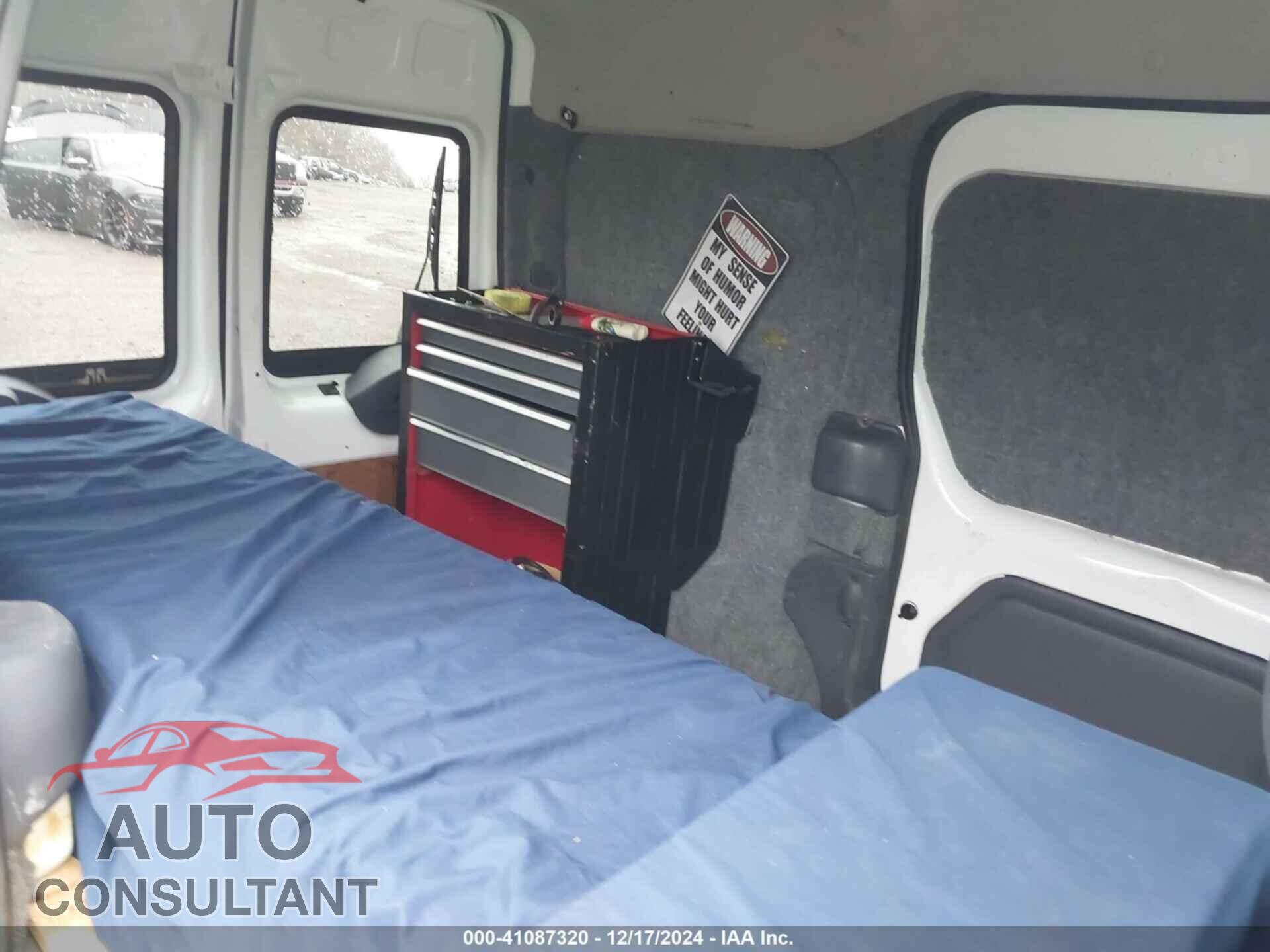 FORD TRANSIT CONNECT 2012 - NM0LS7DN0CT080423