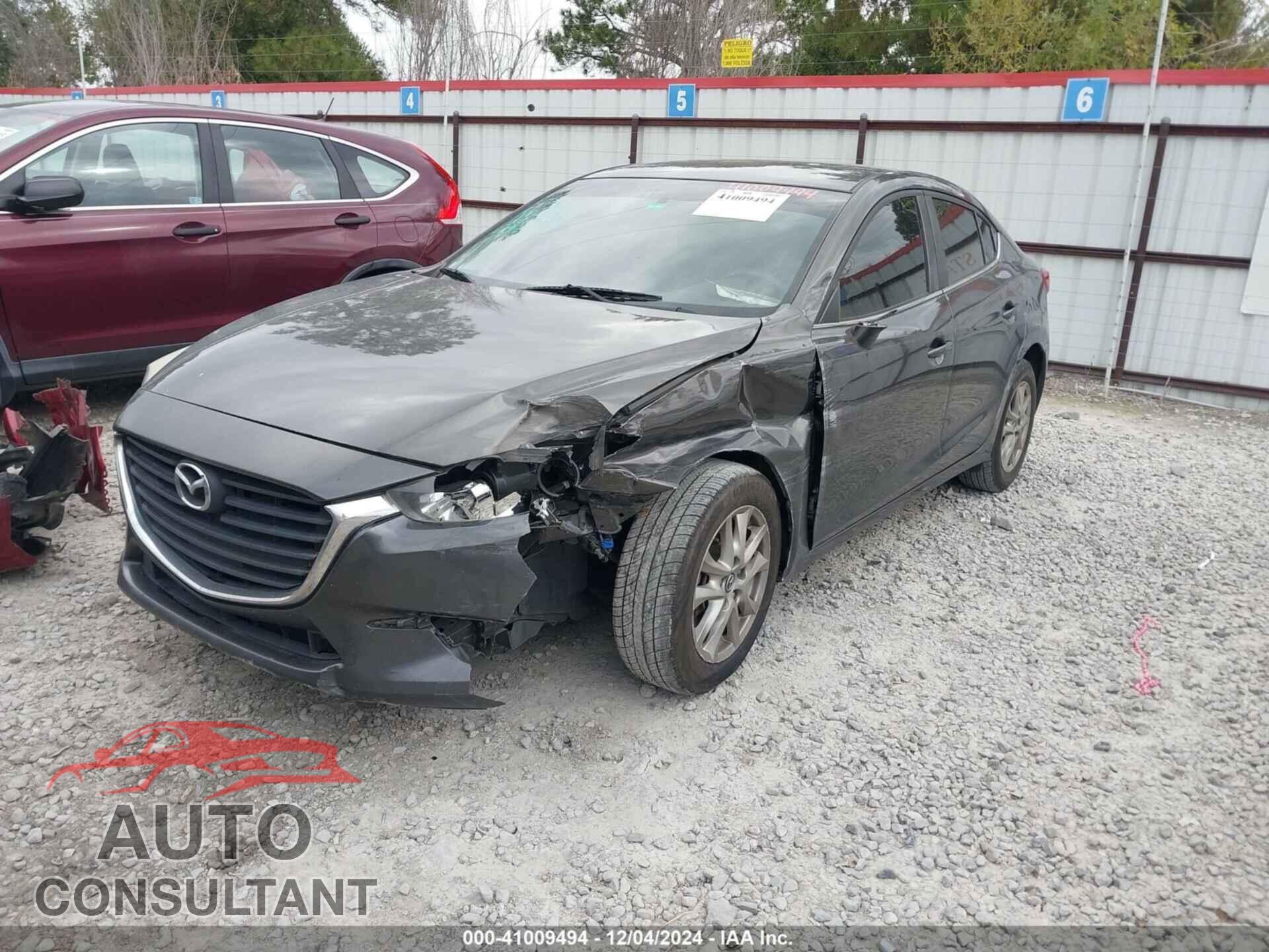 MAZDA MAZDA3 2017 - 3MZBN1U72HM140869