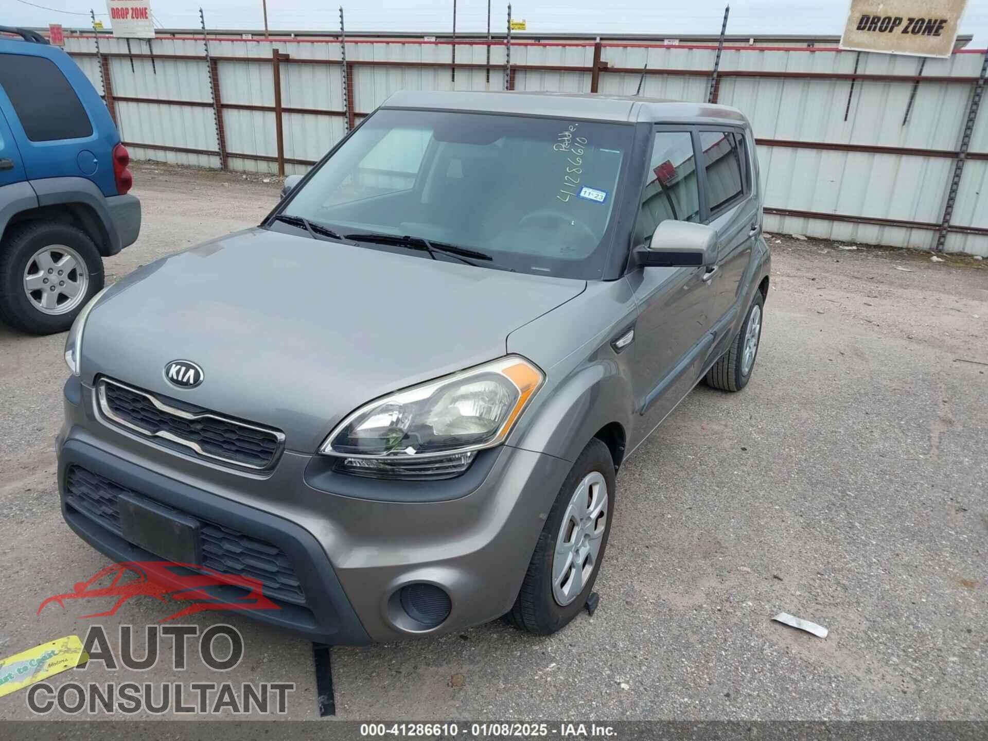 KIA SOUL 2013 - KNDJT2A59D7505131