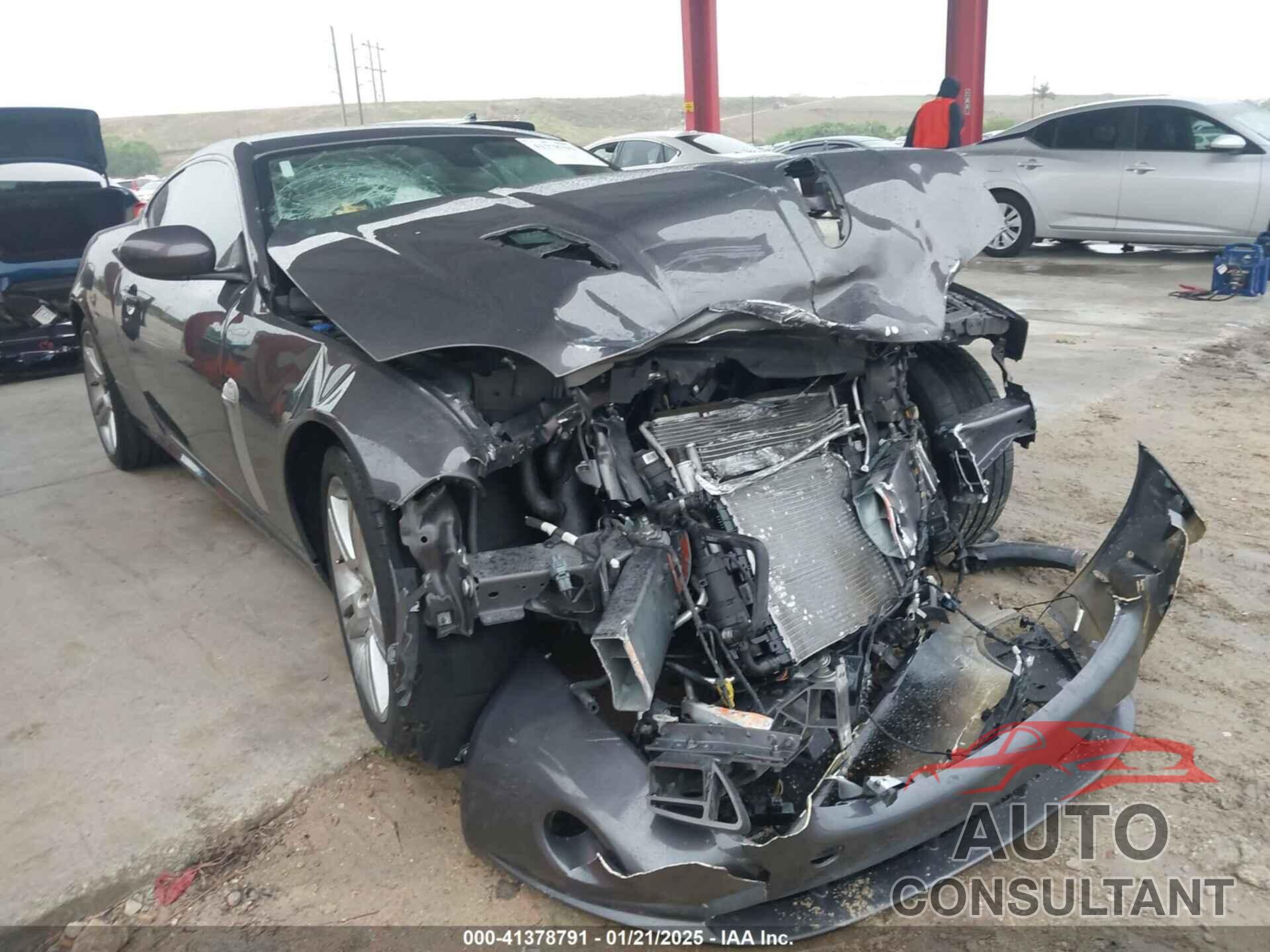 JAGUAR XKR 2009 - SAJWA43C899B29654