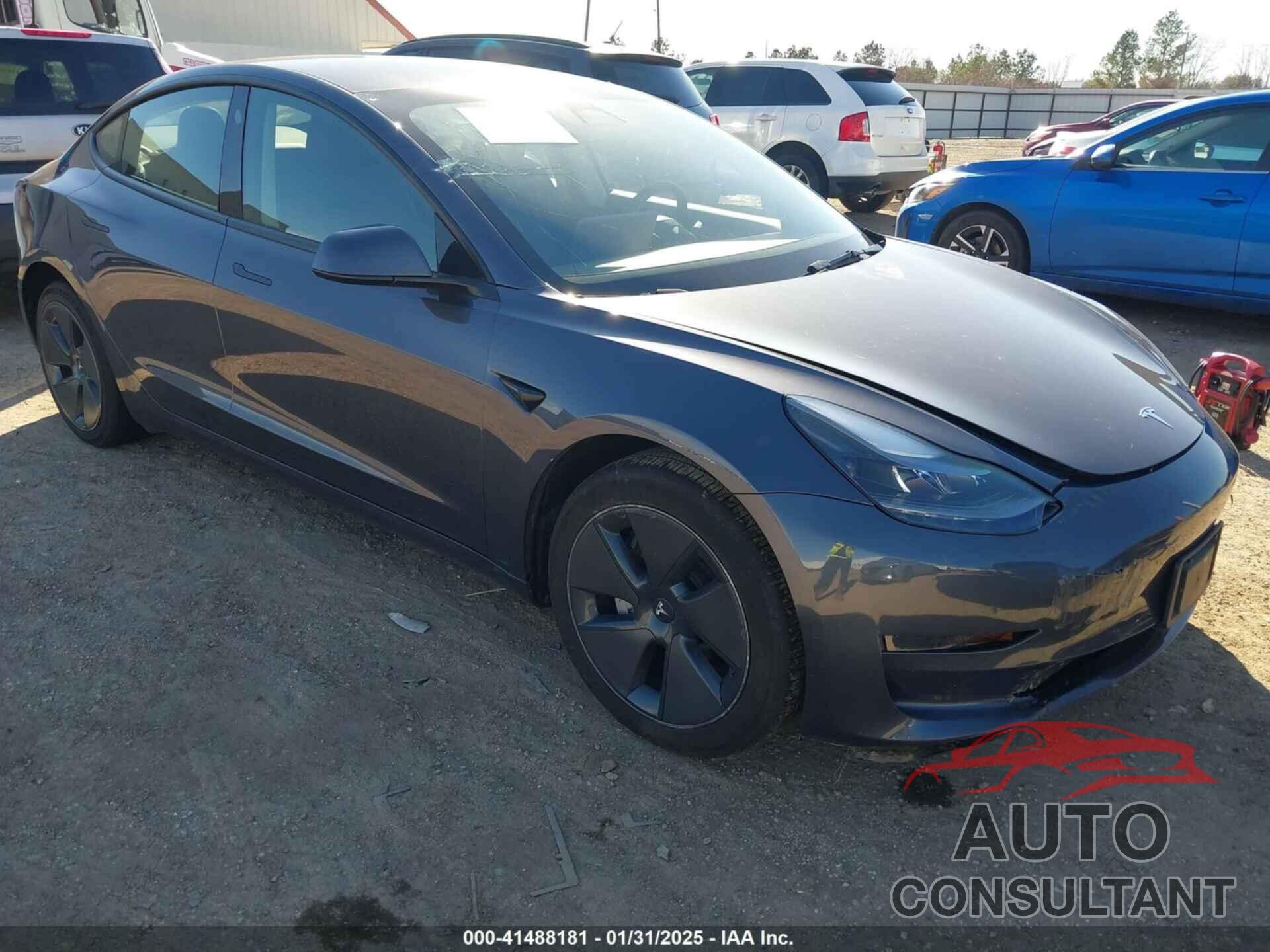 TESLA MODEL 3 2023 - 5YJ3E1EAXPF661052