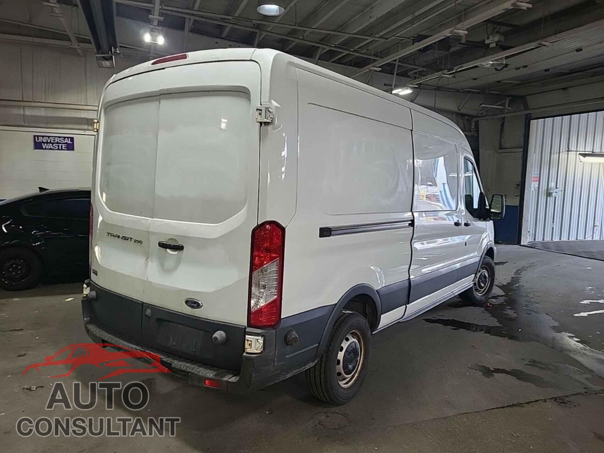 FORD TRANSIT 2016 - 1FTYR2CM7GKA95755